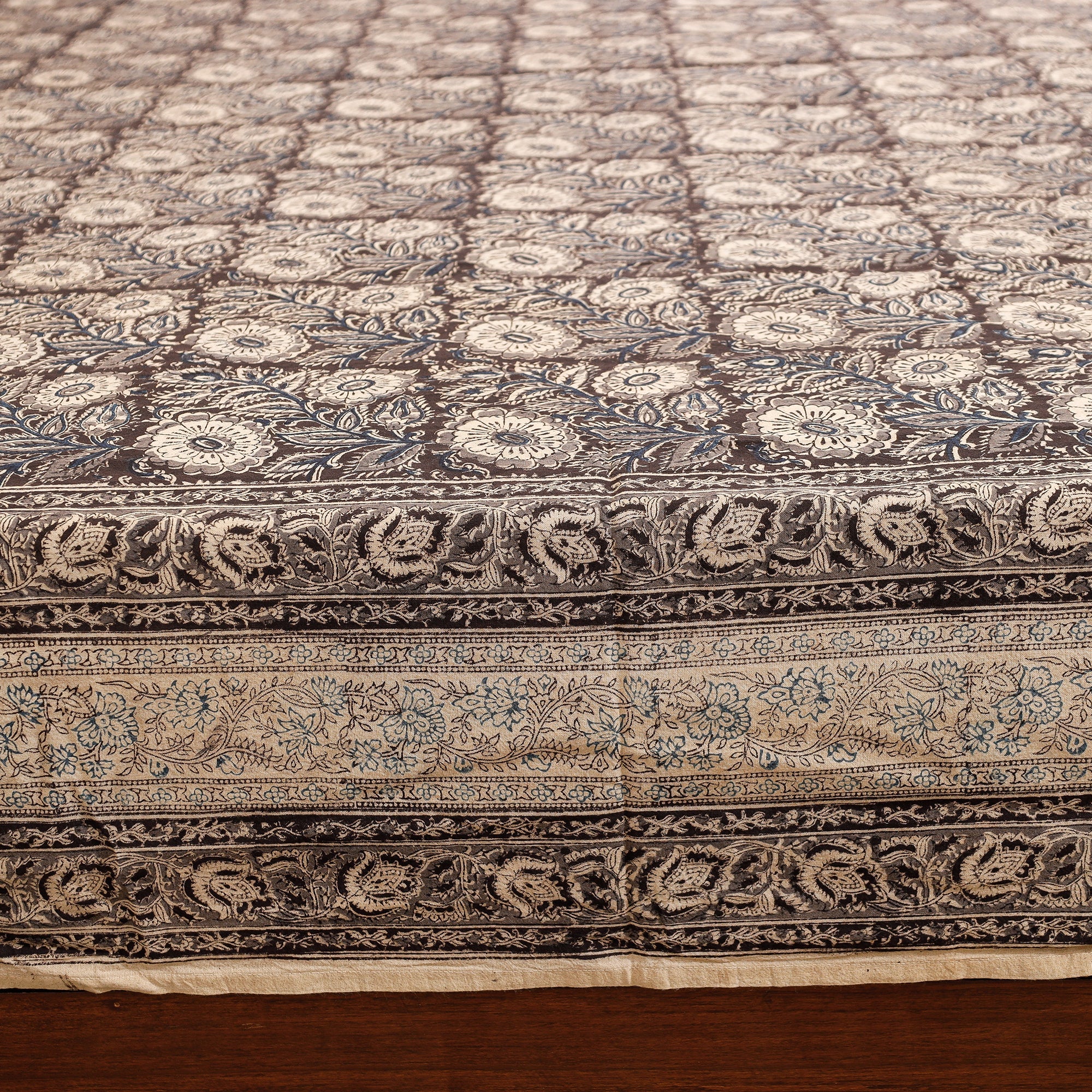PITCHUKA SRINIVAS KALAMKARI PEDANA Black - Pedana Kalamkari Block Printing Cotton Double Bed Cover (111 x 94 in) - view 2
