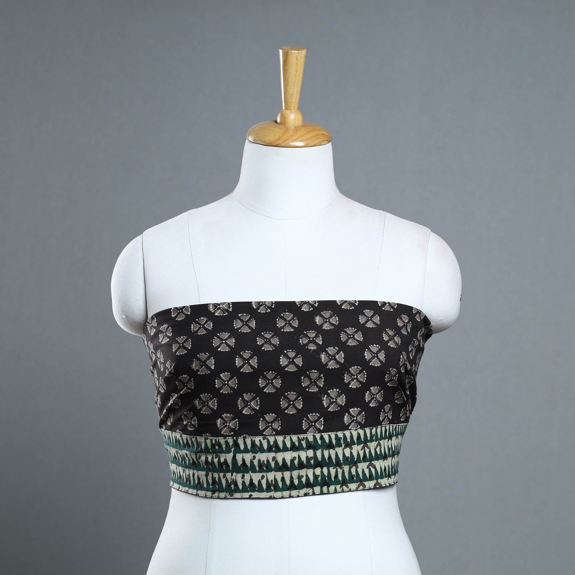 NOORI BAZAR Black - Block Print Cotton Pipad Blouse Piece 134