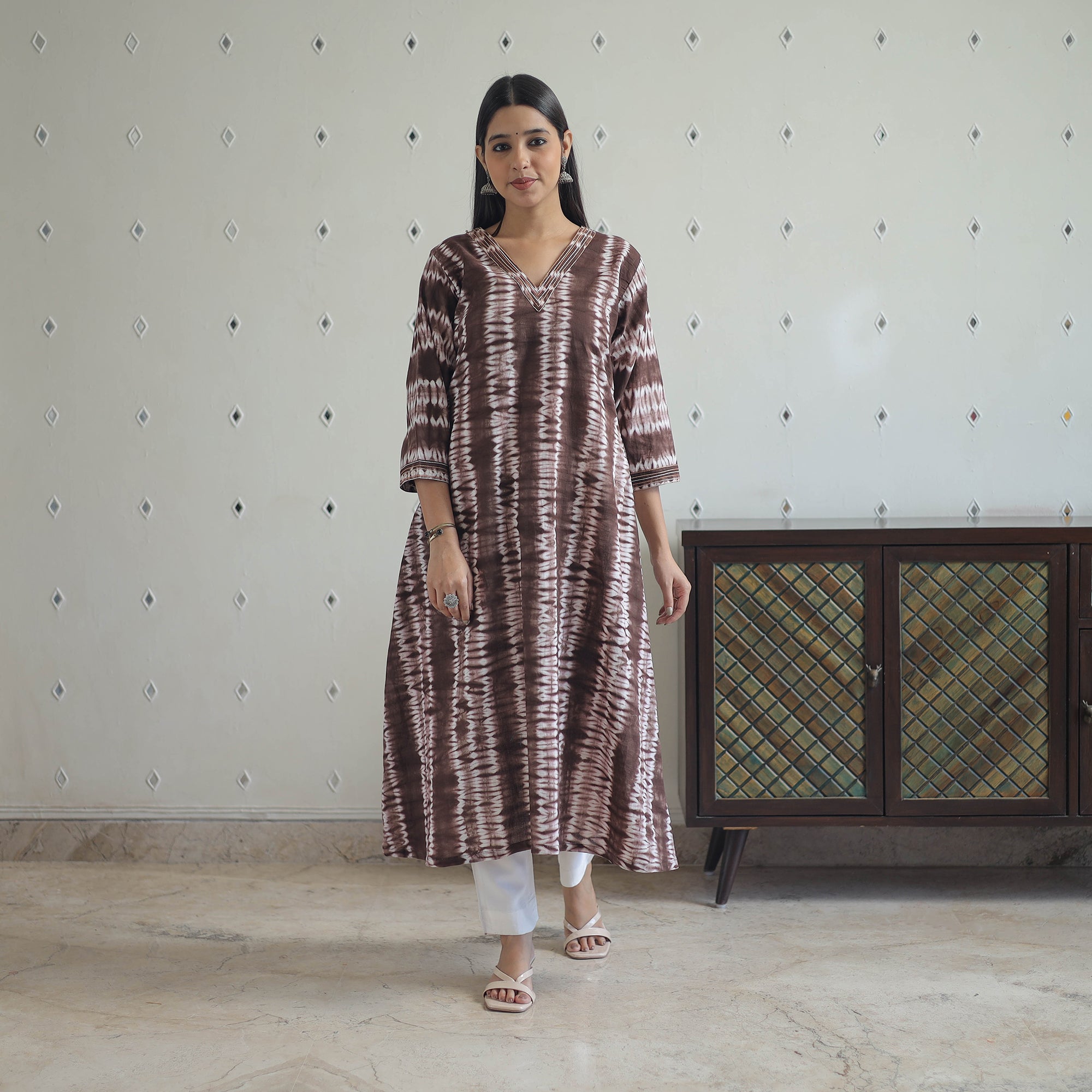 ITOKRI CASUALS Brown - A-Line Tie & Dye Cotton Shibori Kurta 05 - view 2