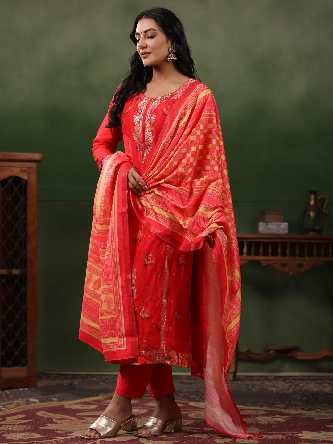 Fashor Ethnic Jacquard Straight Fit Kurta with Pant & Printed Dupatta - Coral Red - view 5