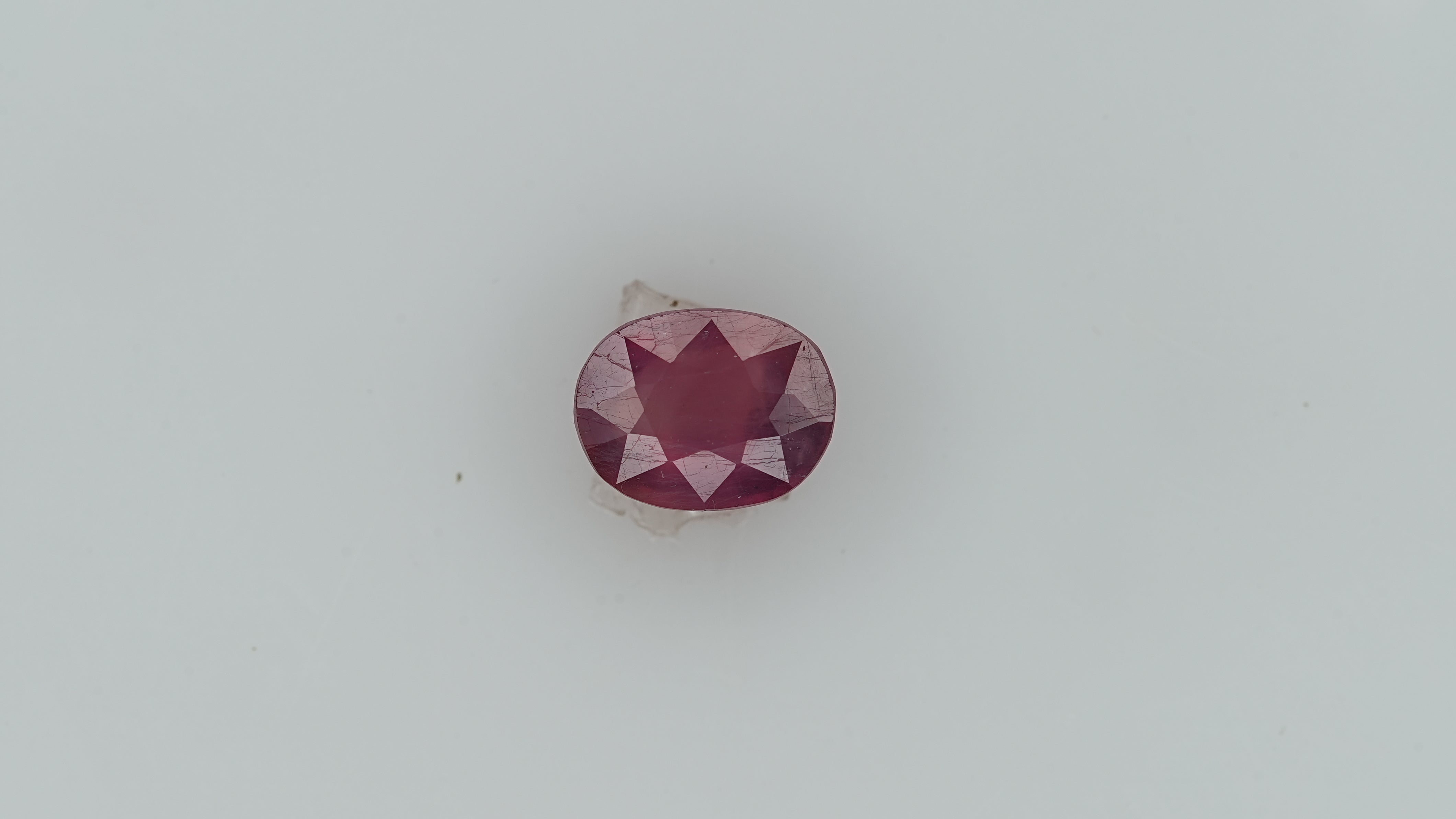 Gemsmantra Ruby - 4.36 Carats (4.796 Ratti)
