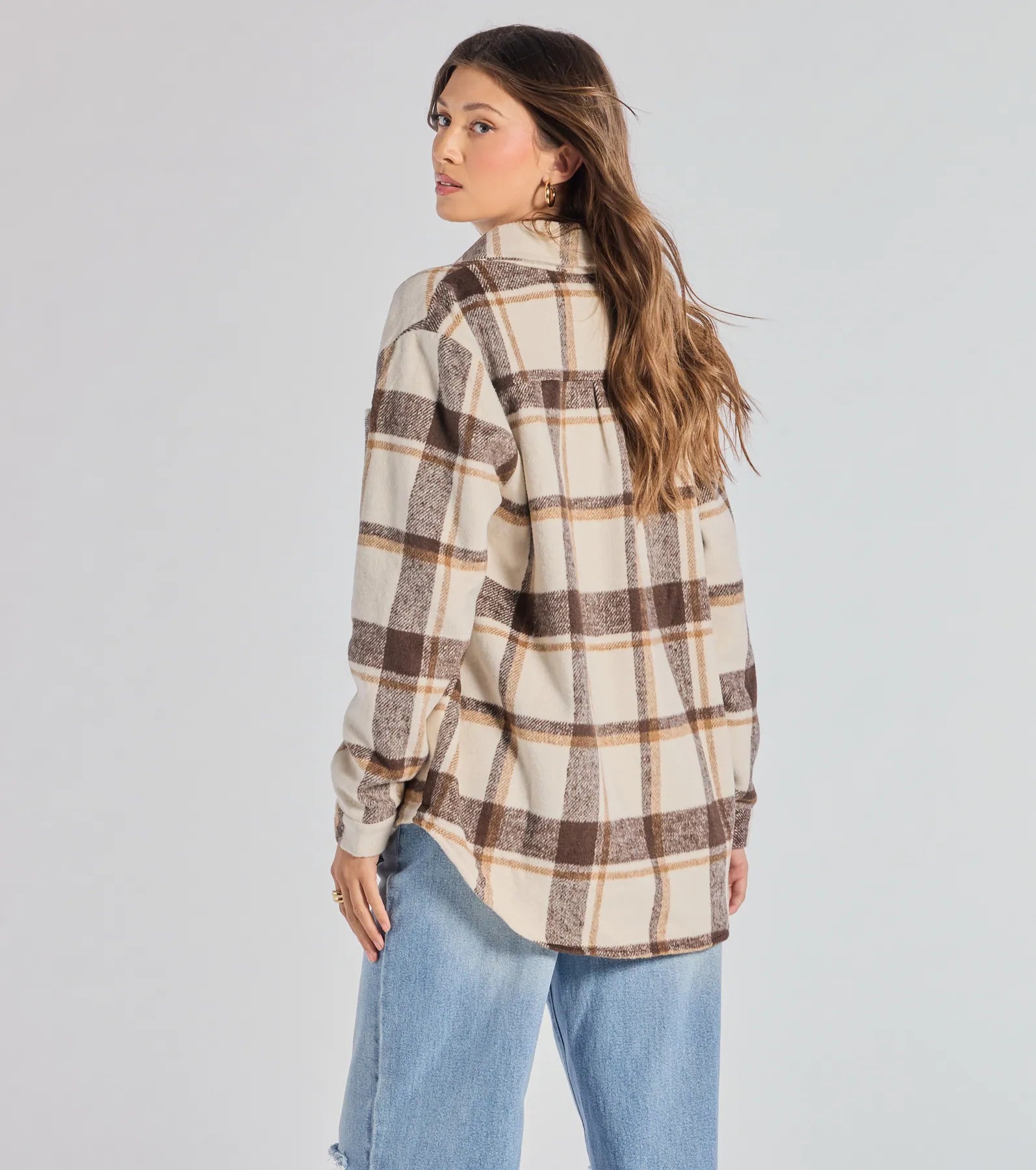 Windsor Comfy Trend Plaid Woven Oversized Shacket - view 2