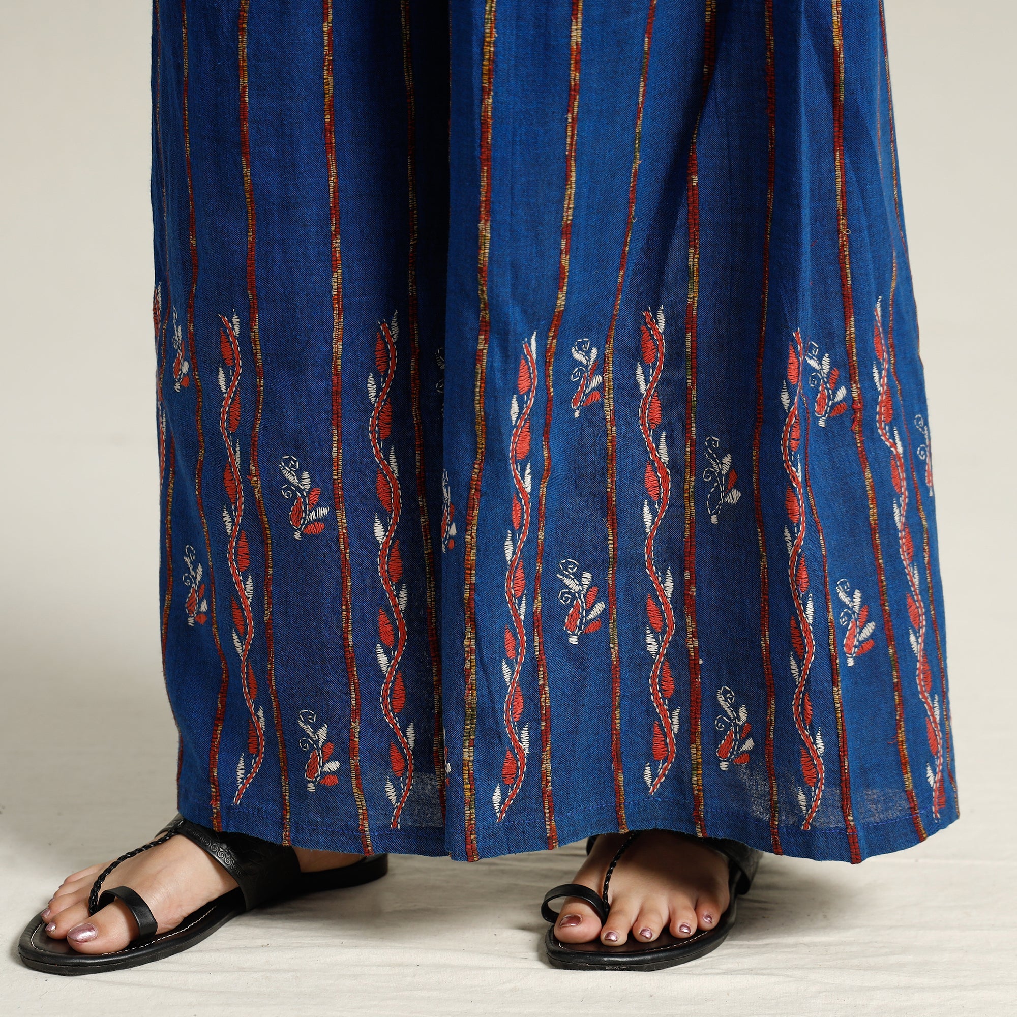 ASALKAAR Blue - Bengal Khesh Weaving Kantha Embroidery Cotton Palazzo 42 - view 2