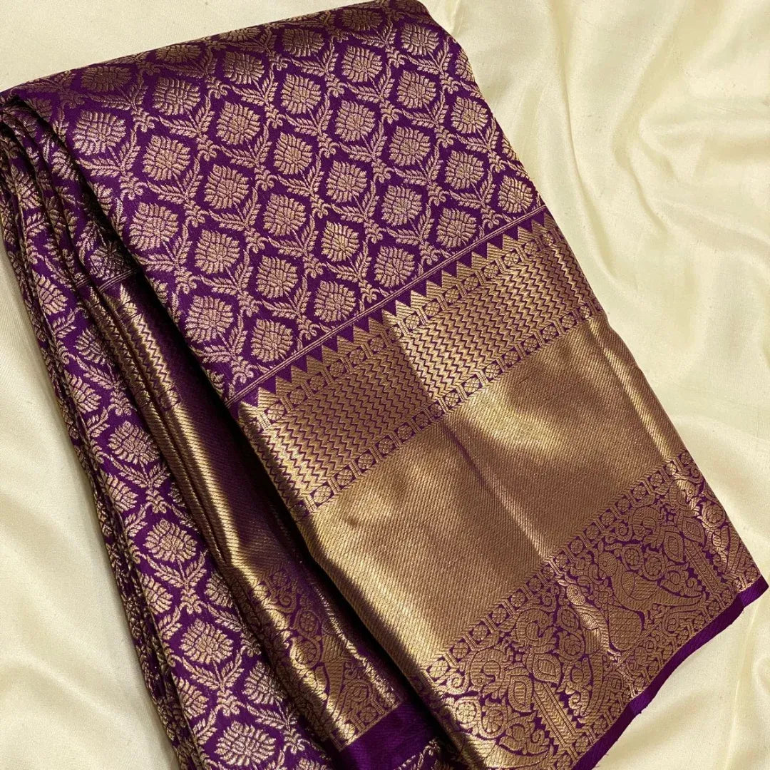Aayna Resplendent Purple Soft Banarasi Silk Saree With Felicitous Blouse Piece