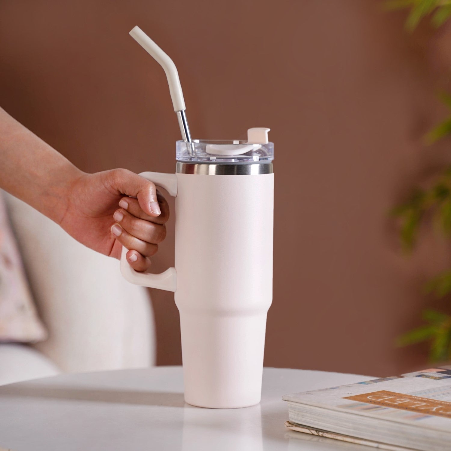 Nestasia Glacio Double Wall Insulated Trending Sipper Water Bottle Moonbeam White 850ml - view 3