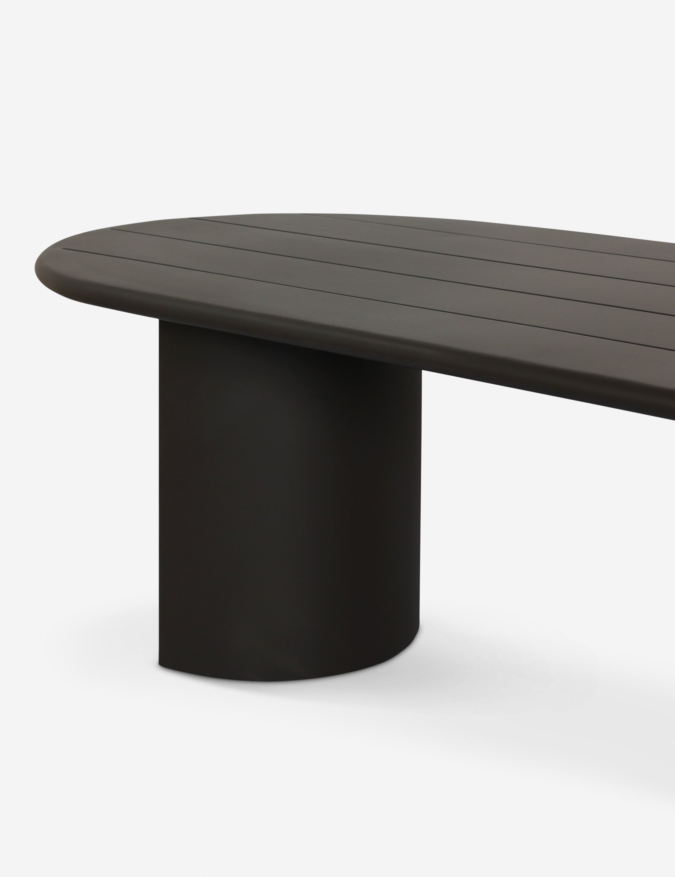 Lulu and Georgia Gilda Outdoor Oval Dining Table - view 15