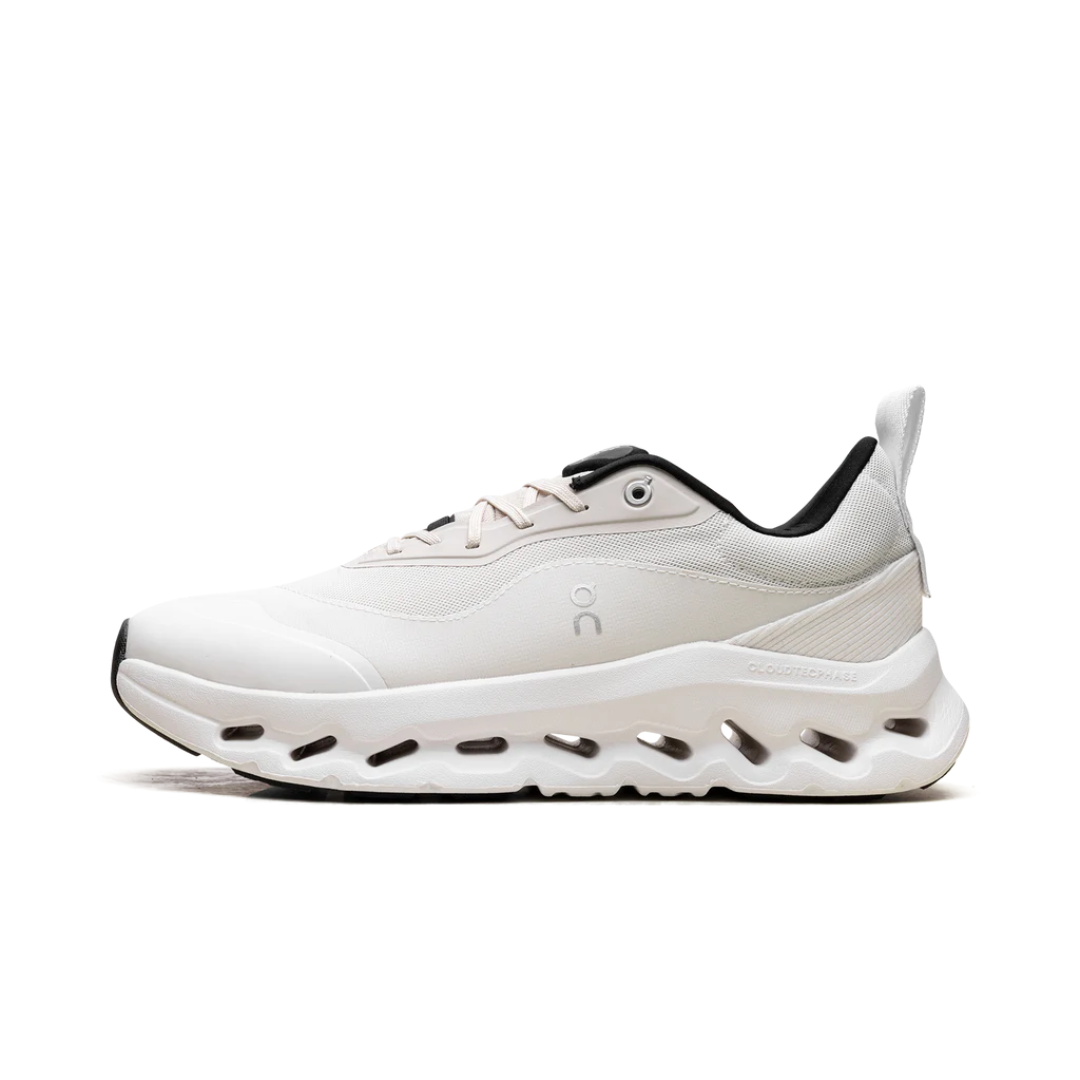 On Running Cloudtilt 2 LOEWE Sand White