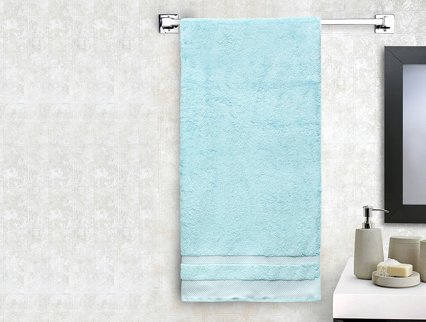 Spaces India Aqua Green - Light Green 100% Cotton Bath Towel - Hygro By Spaces