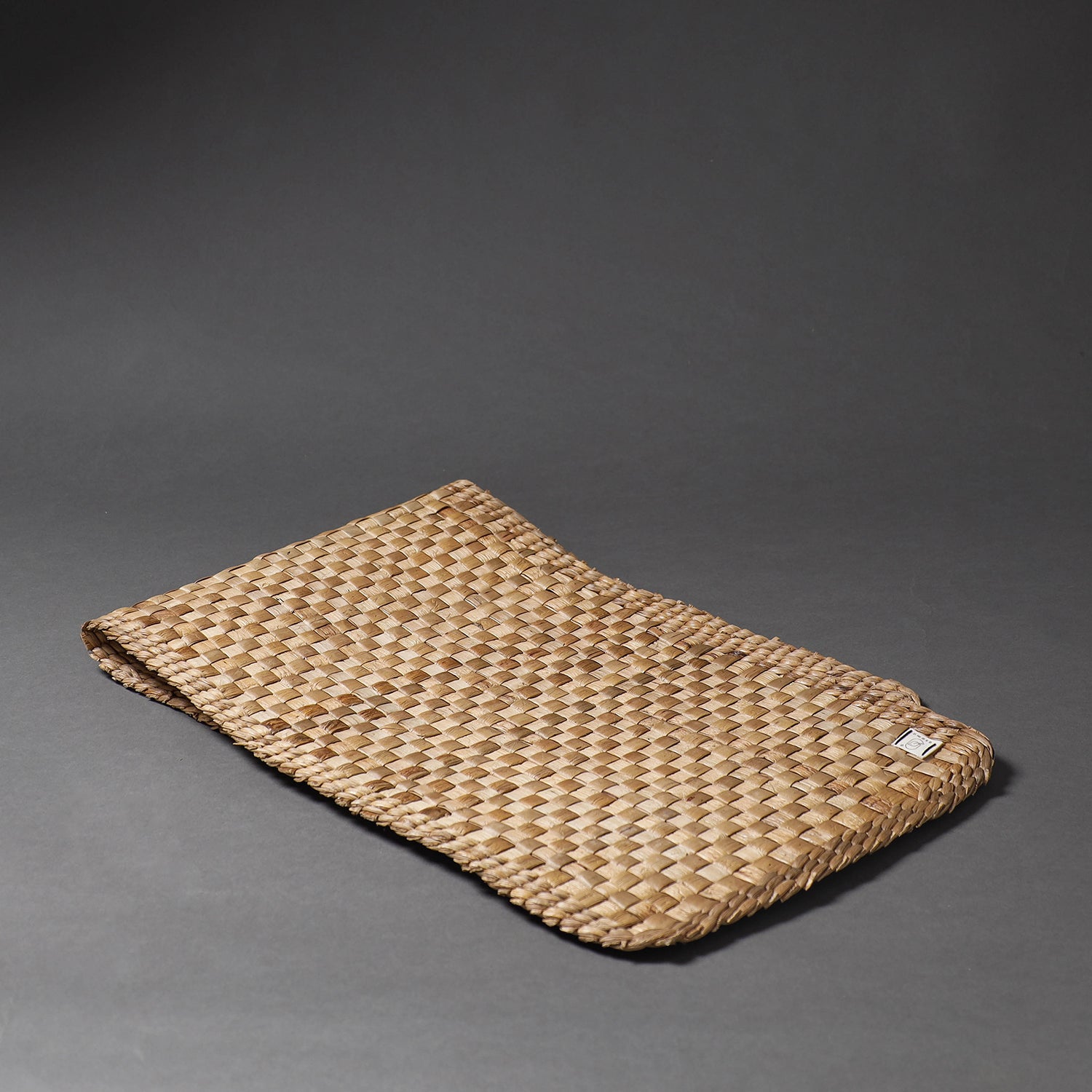 ASAMA Beige - Handcrafted Organic Water Hyacinth Dining Table Runner (39 x 13 in)