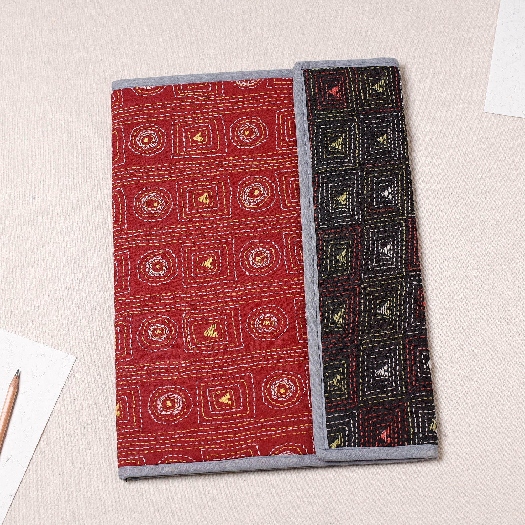 ASALKAAR Bengal Kantha Work Handcrafted File Folder