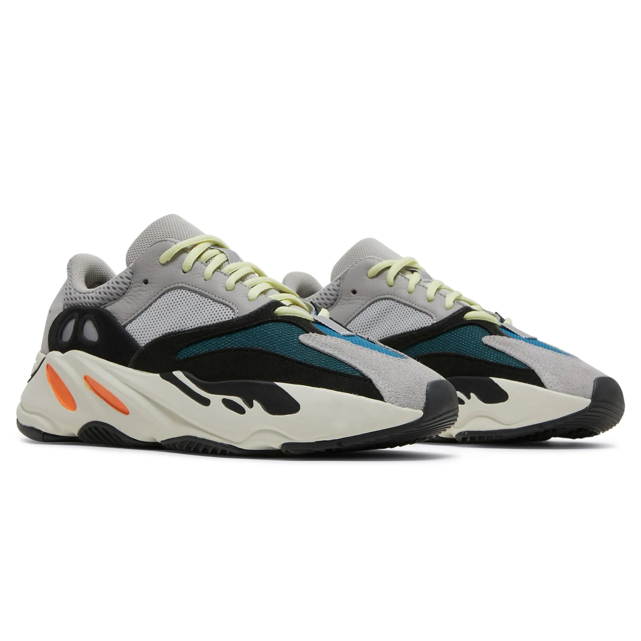 Adidas Yeezy 700 Boost Wave Runner (2017/2023) - view 2