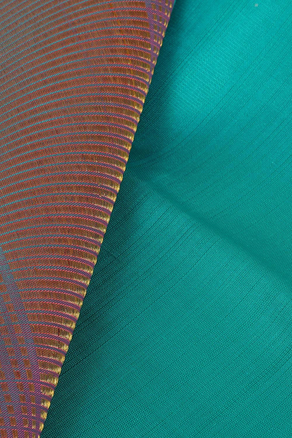 Kalanjali Kanchi Silk Sea Green Traditional Dhoti With Kanduva (8 X 4) - view 3