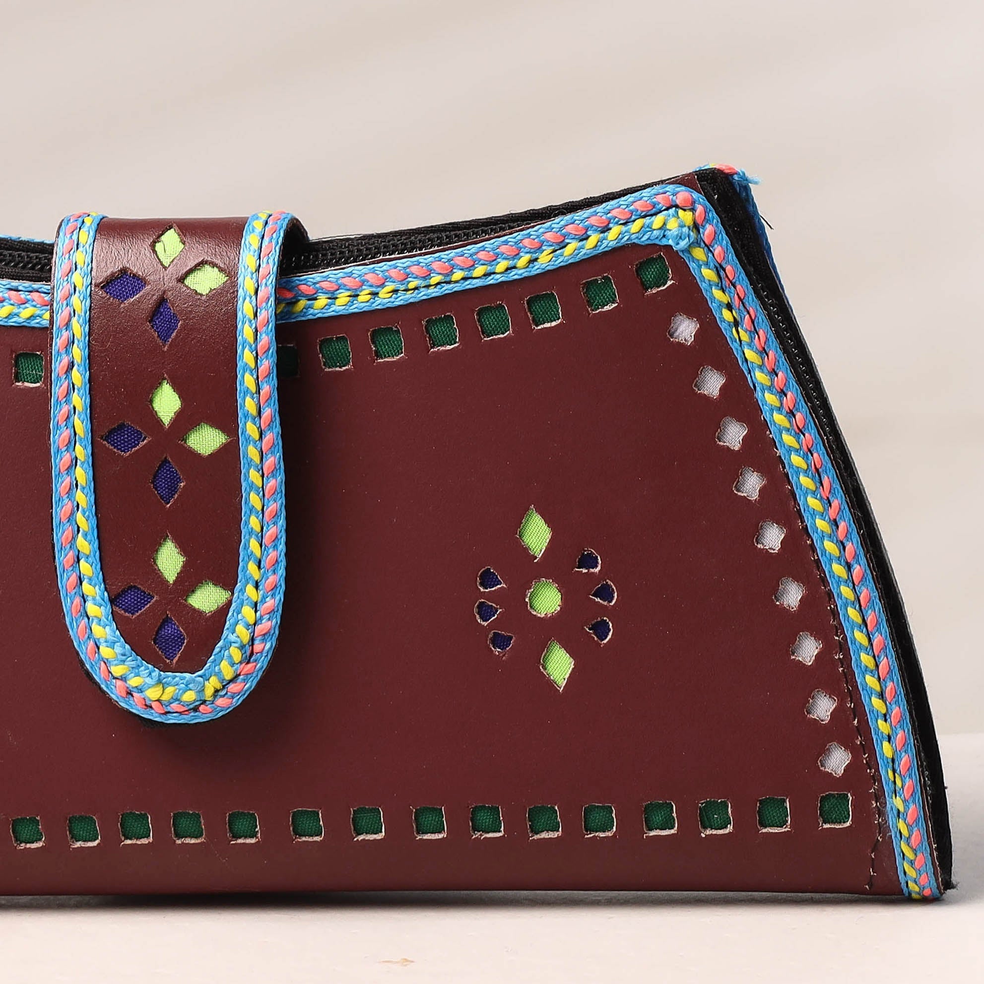 KACHCHH JI CHHAAP Brown - Handcrafted Kutch Leather Clutch / Wallet - view 2