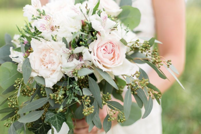 fiftyflowers.com Delicate Vintage Garden Wedding - view 2