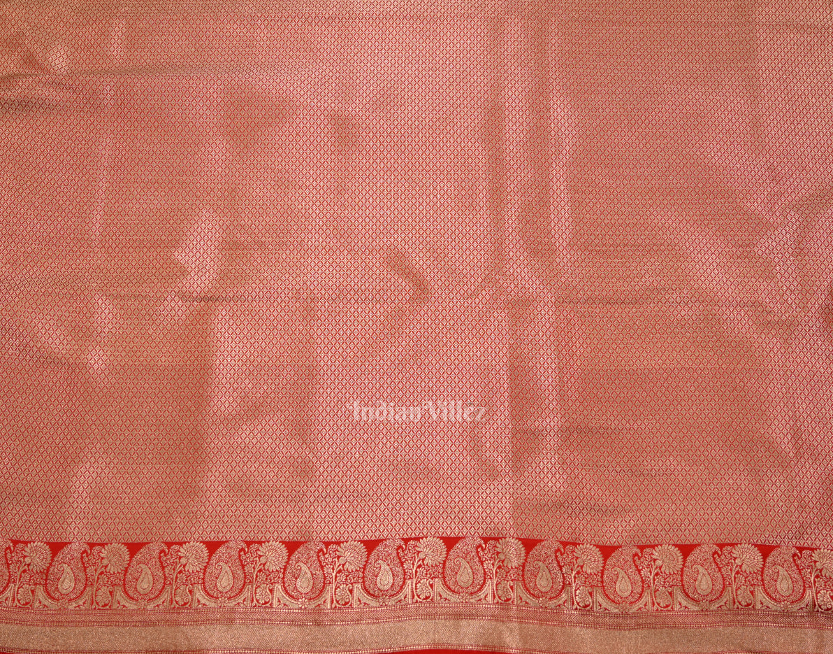 IndianVillèz Gergeous Flaunt Red Soft Pure Mashru Satin Silk Banarasi Saree - view 5