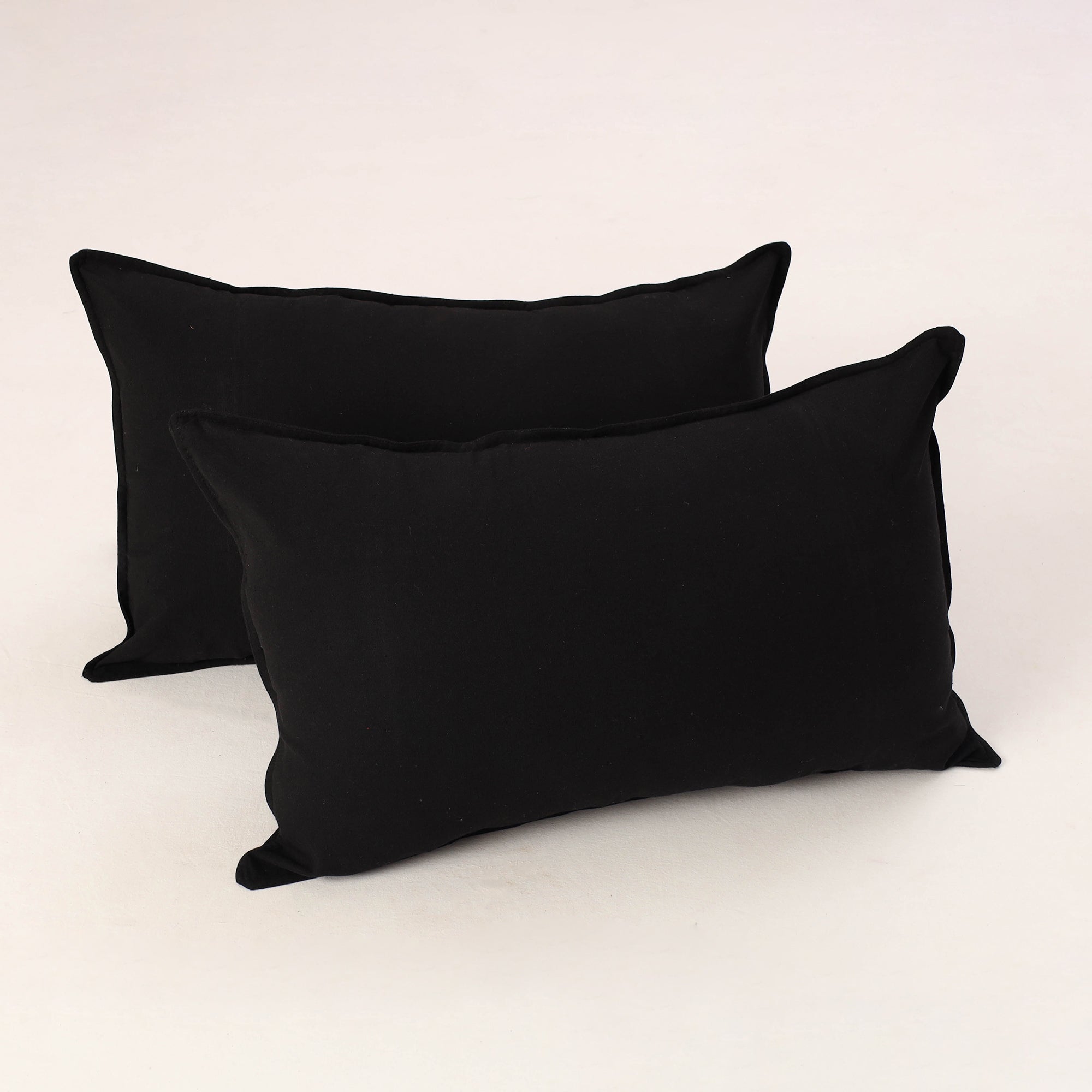 NOORI BAZAR Black - Set of 2 Jhiri Handloom Cotton Pillow Covers 03