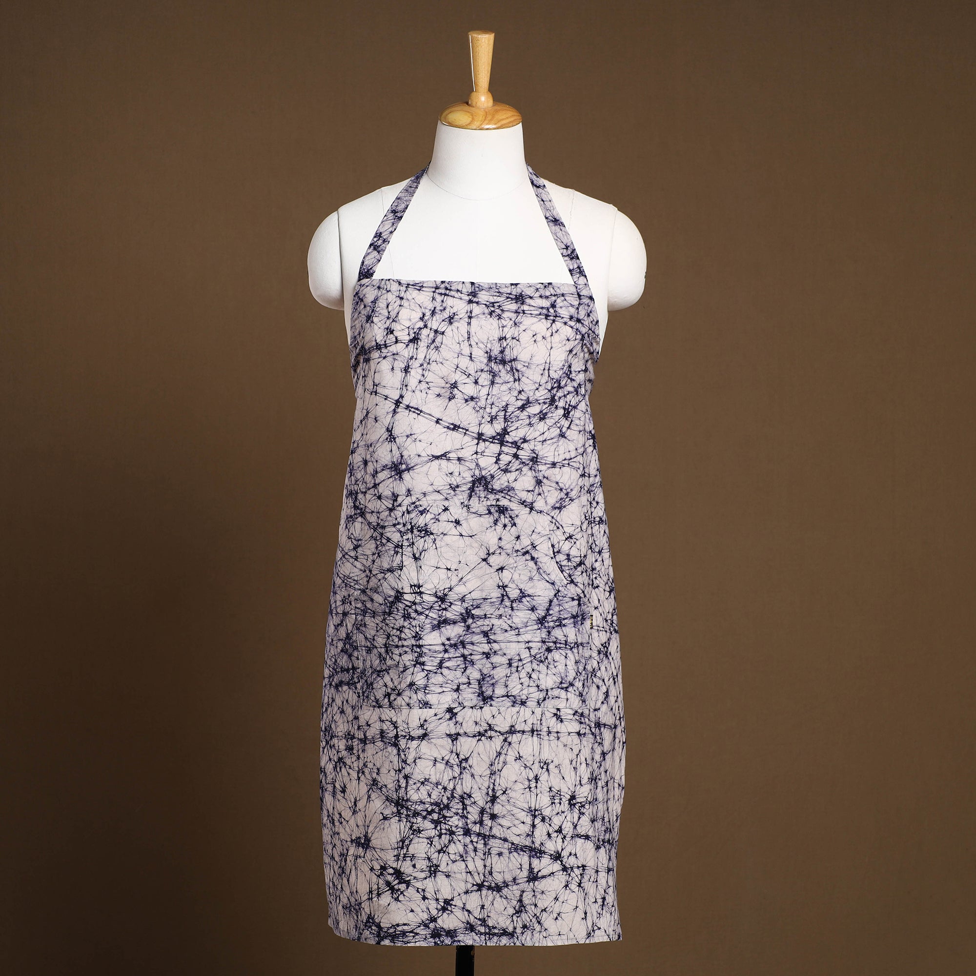 JALPARI Blue - Hand Batik Print Cotton Apron with Pocket 04