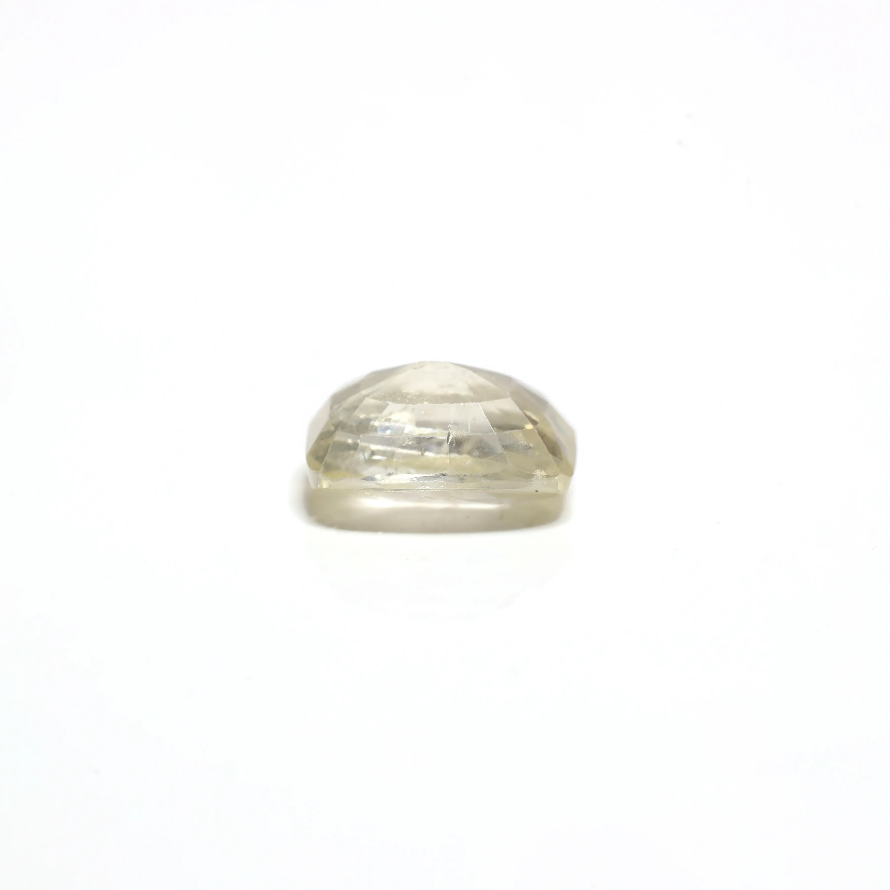 Pramogh Yellow Sapphire - 3.25 Carat - view 3