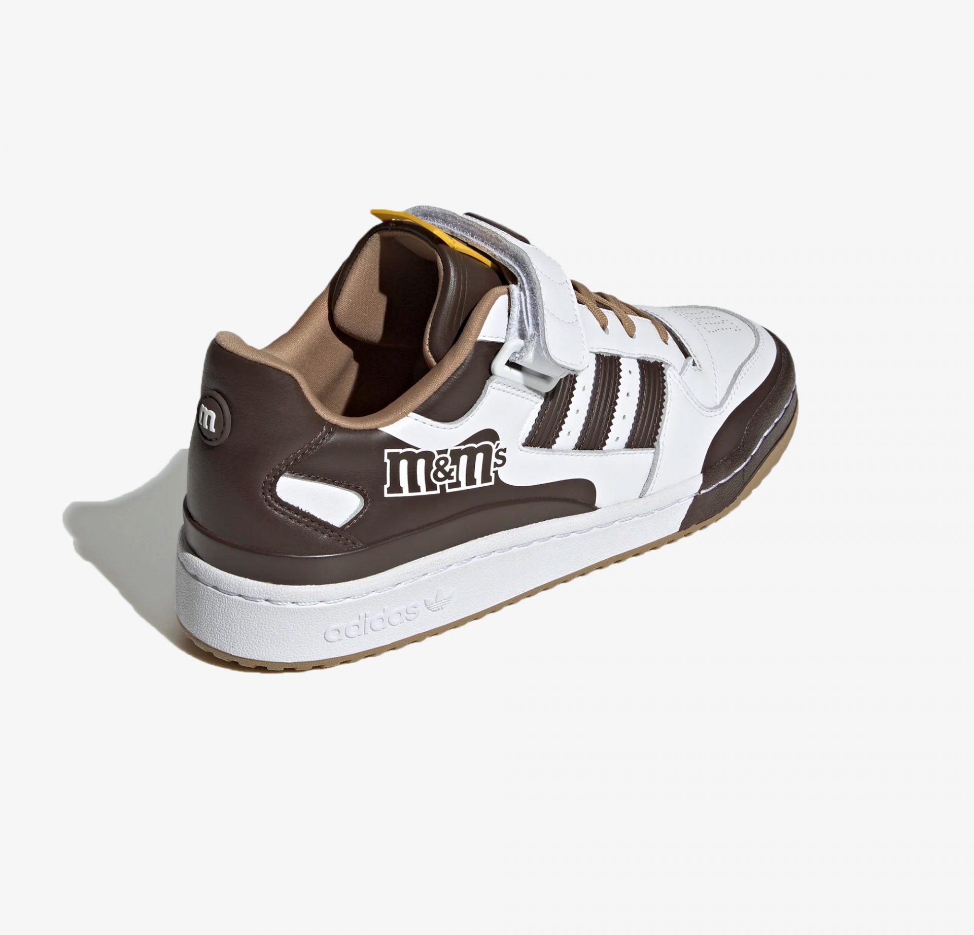 Adidas Originals | M&M'S BRAND FORUM LOW 84 { DARK BROWN / CLOUD WHITE - view 2