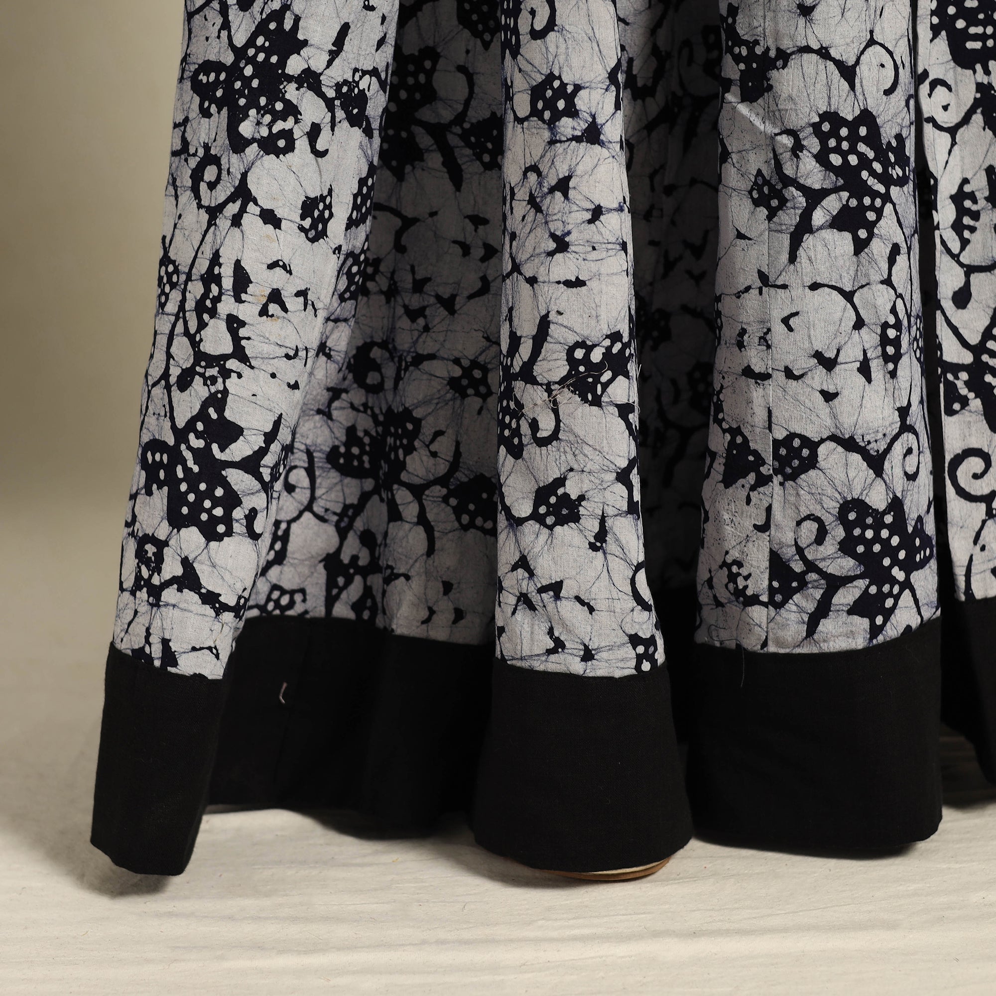 NOORI BAZAR Black - 24 Kali Patchwork Batik Print Cotton Long Skirt 31 - view 6