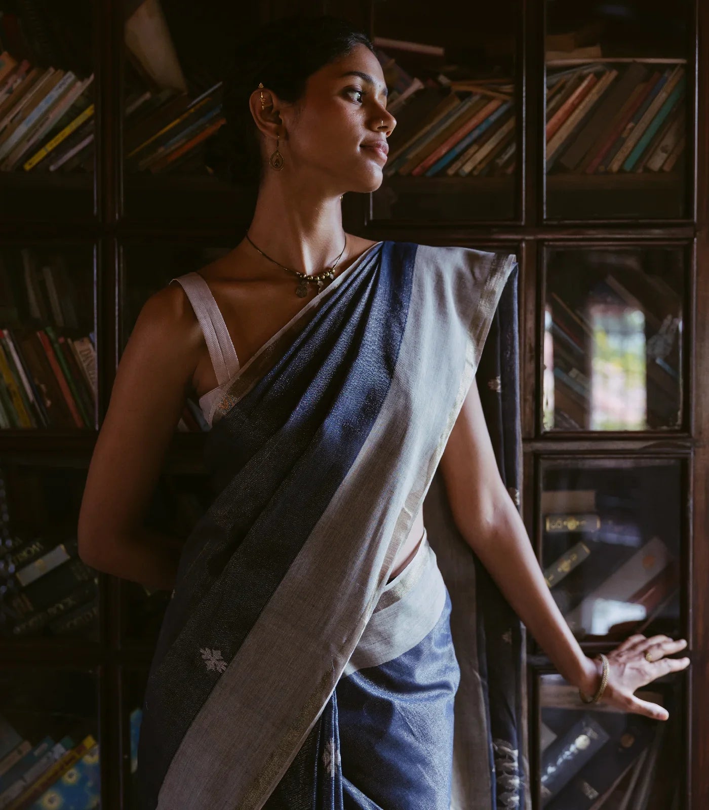 RmKV Dark Grey Handloom Bengal Cotton Tissue saree With Zari stripes and Floral (Phool) Buttis - view 3