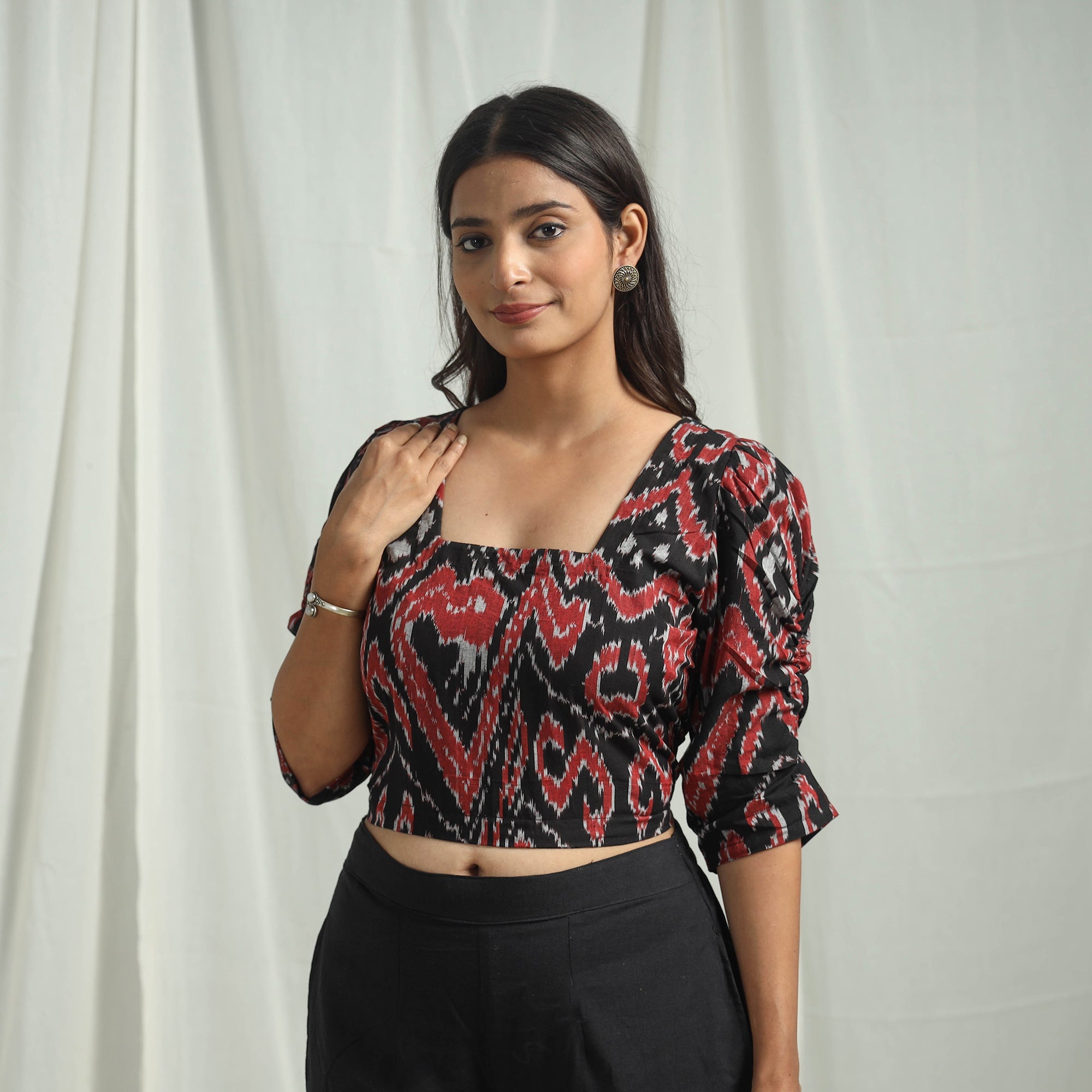 ITOKRI CASUALS Black - Handloom Cotton Central Asian Pochampally Ikat Crop Top 10