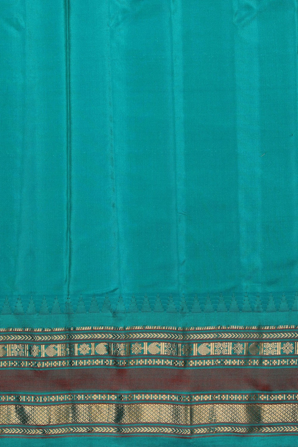 Kalanjali Gadwal Silk Fuchsia-Pink Kattam Saree - view 4