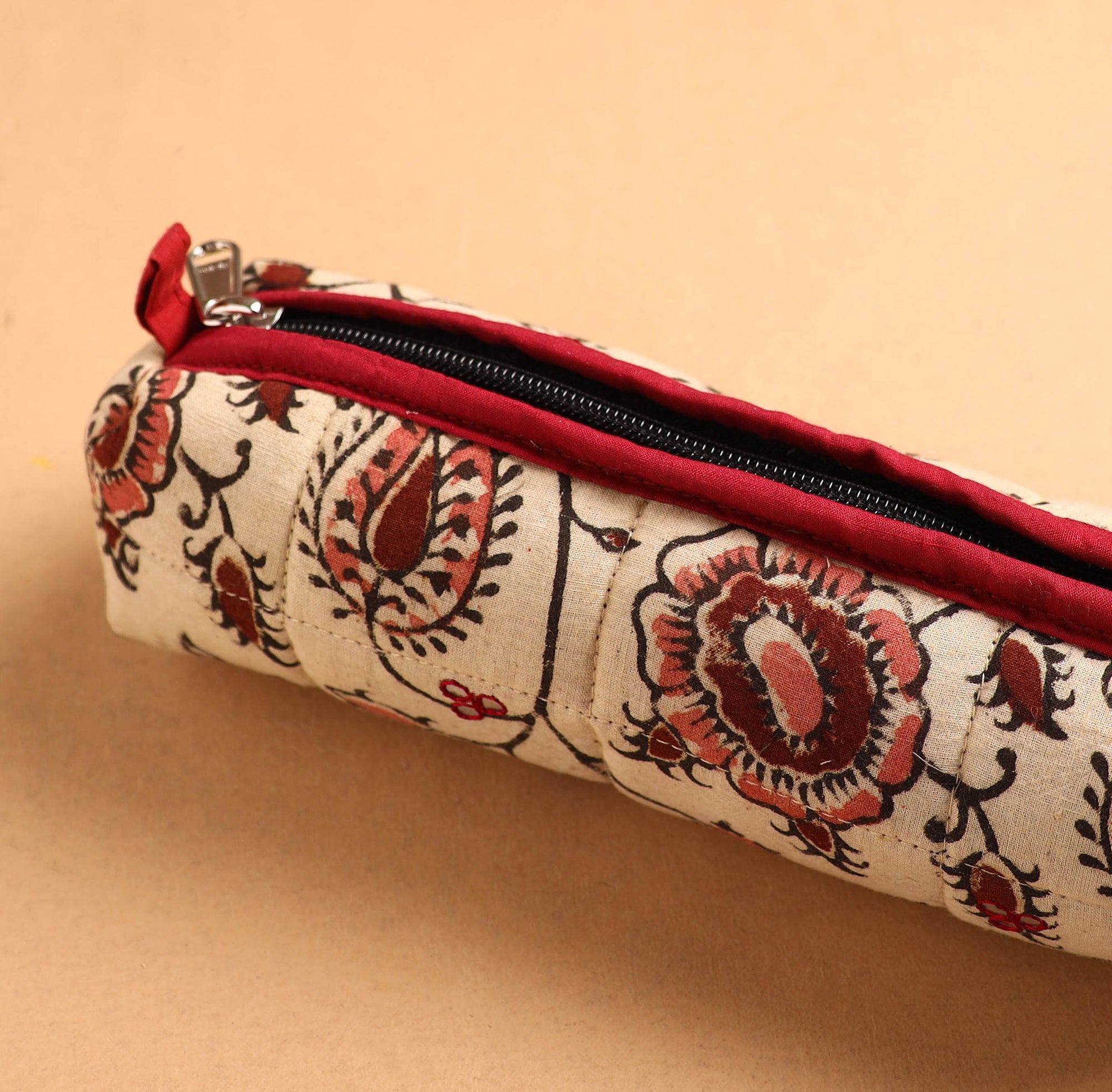 NOORI BAZAR Beige - Handcrafted Quilted Cotton Pencil Pouch 01 - view 2