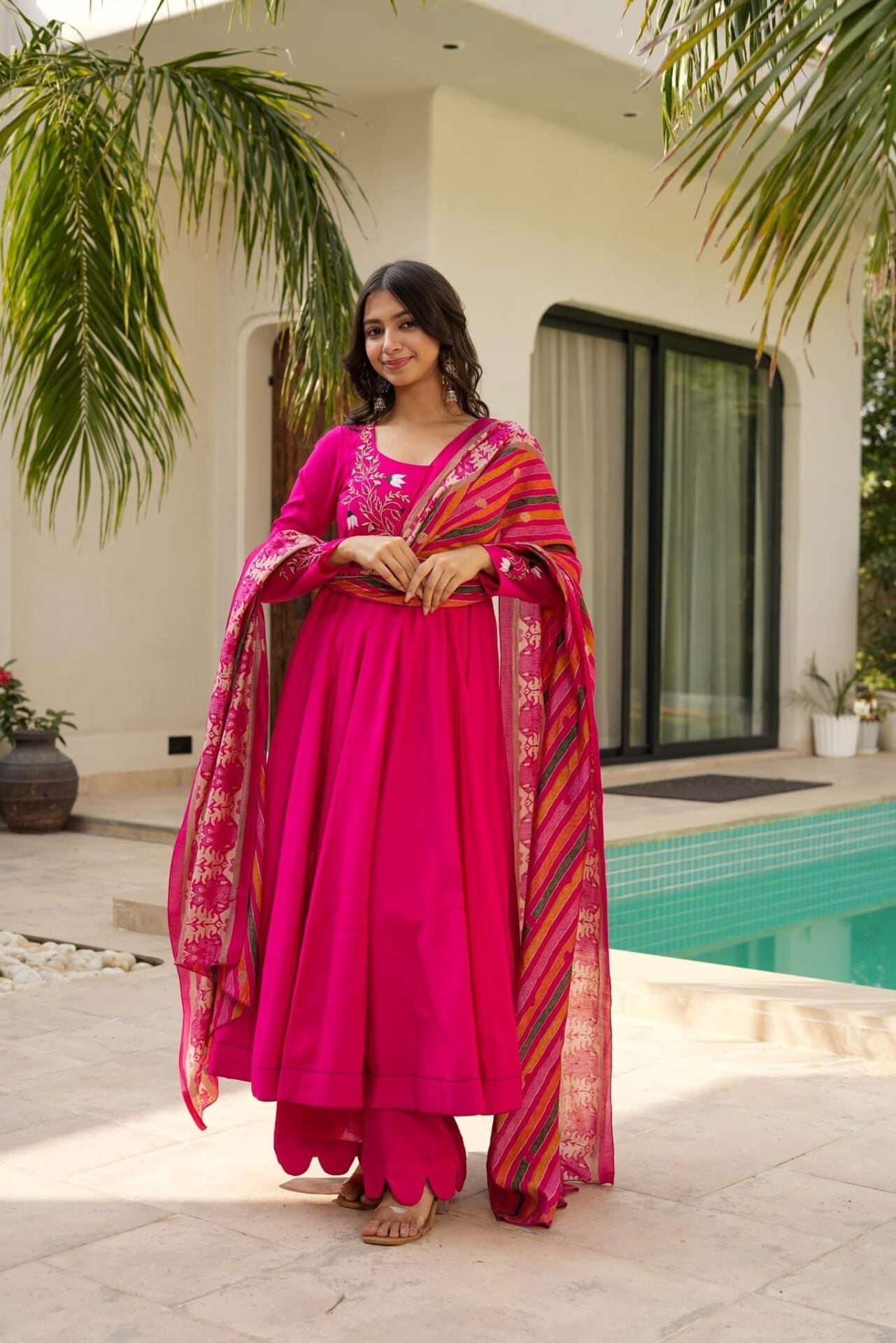 Idaho-o radiant pink muslin suit set - view 4