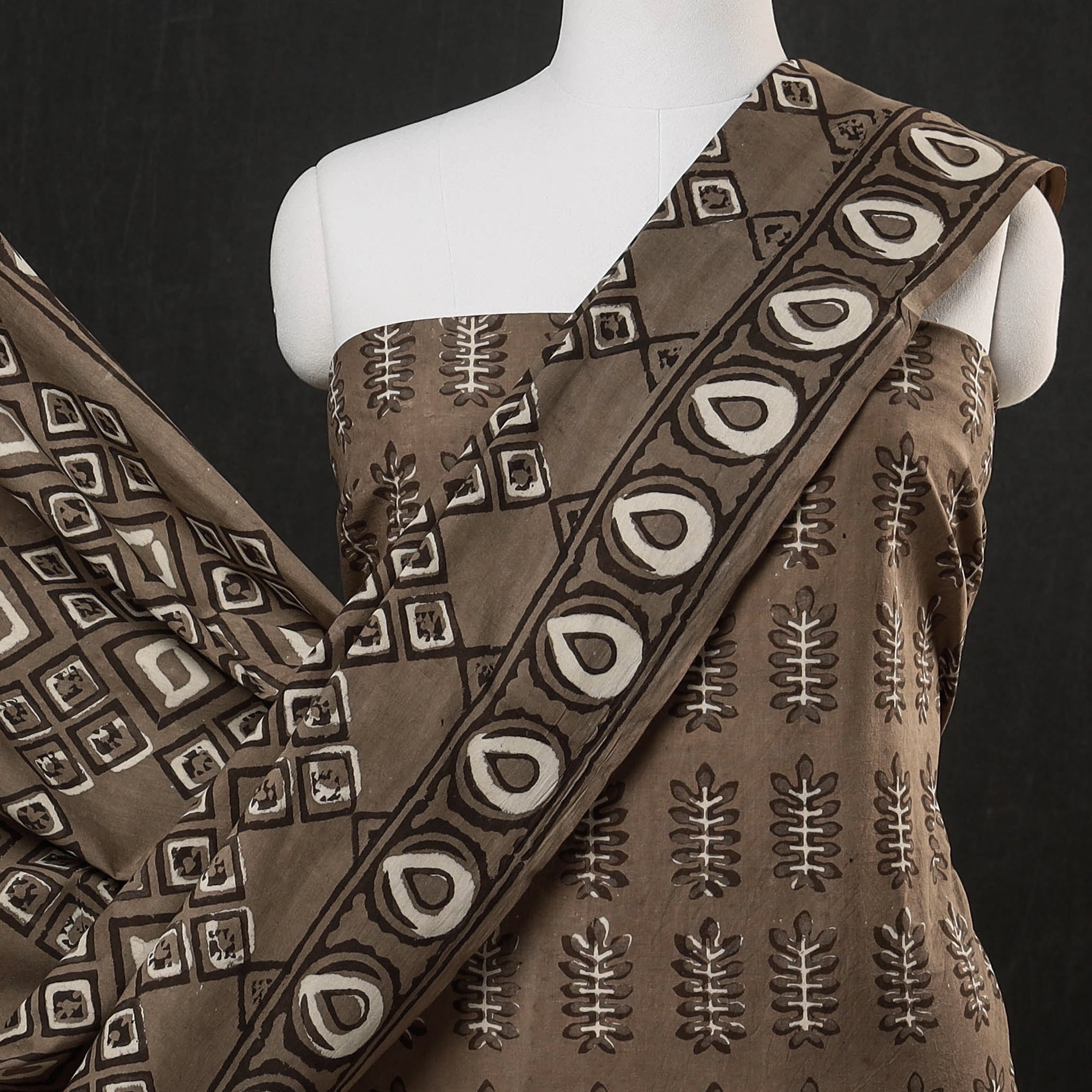 HAVELI CHRONICLES Brown - 3pc Cotton Block Printed Pipad Dress Material Set - view 3