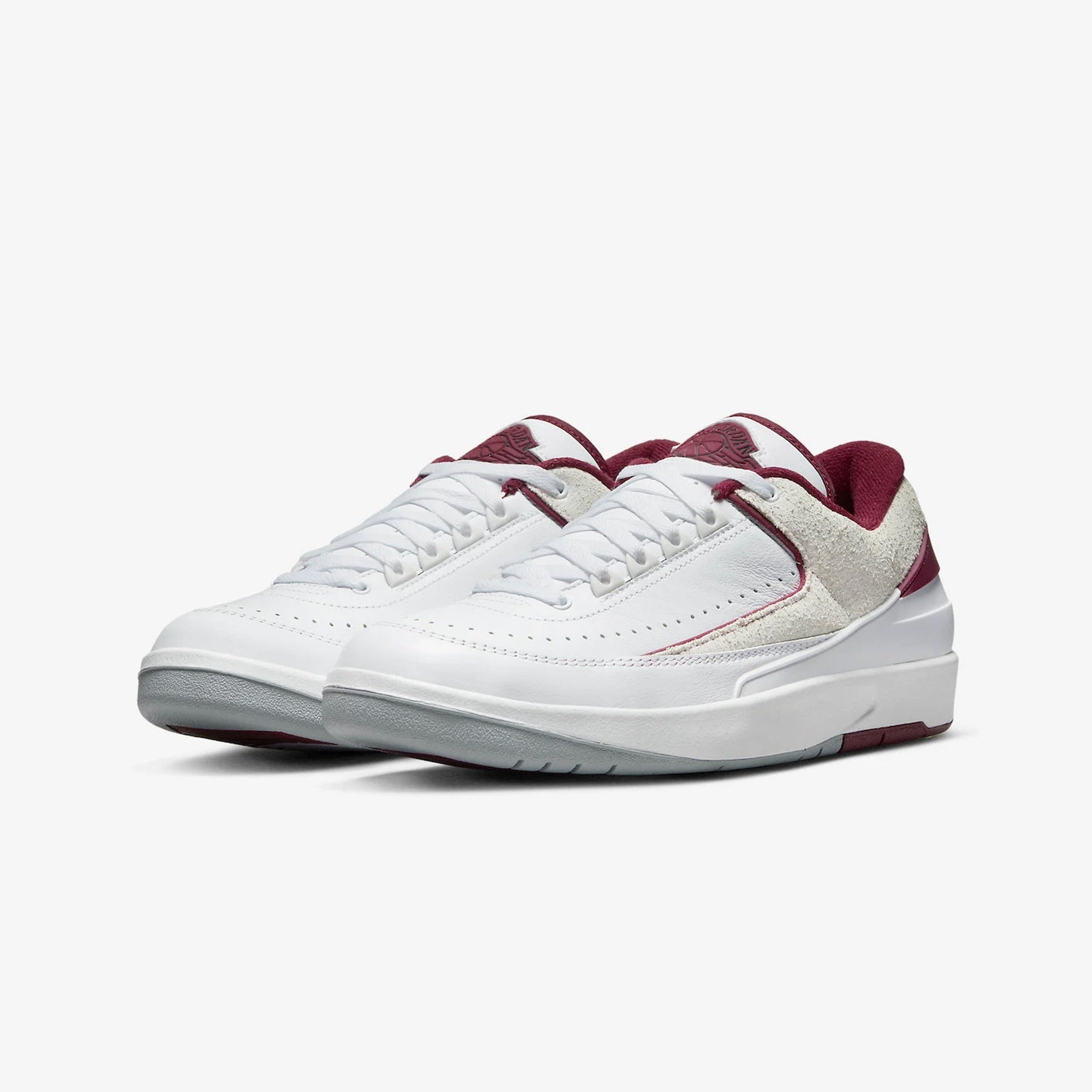 Jordan | AIR JORDAN 2 RETRO LOW { WHITE/CHERRYWOOD RED-LT STEEL GREY