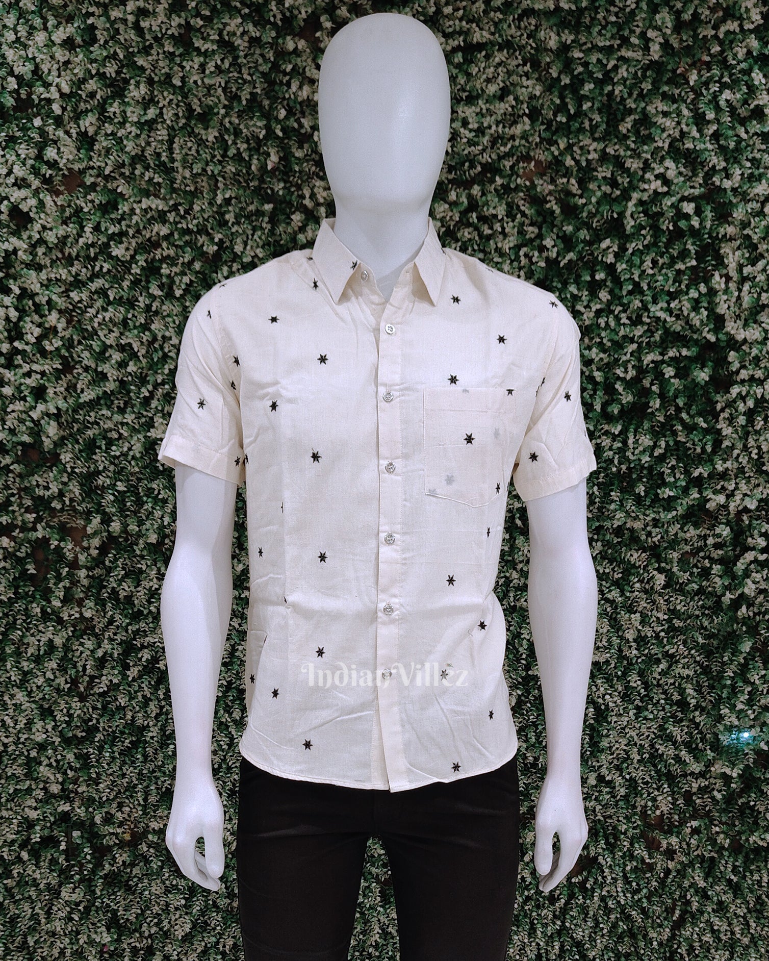 IndianVillèz White Odisha Ikat Half Sleeve Shirt for Men