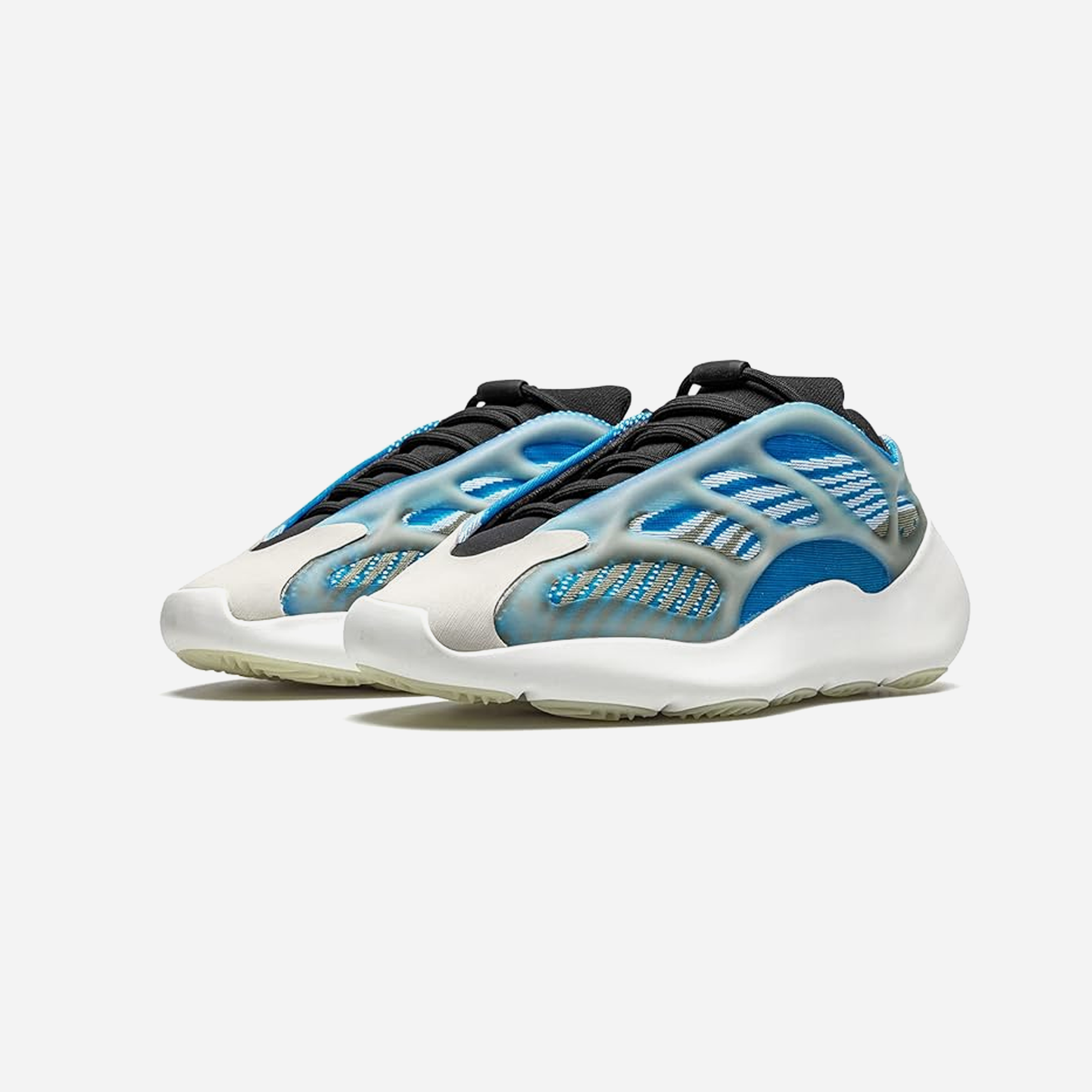 Adidas Yeezy 700 V3 'Arzareth' - view 2