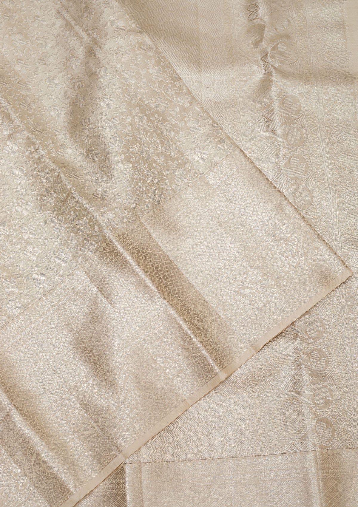 Koskii White Zariwork Pure Silk Saree – Women's - view 3