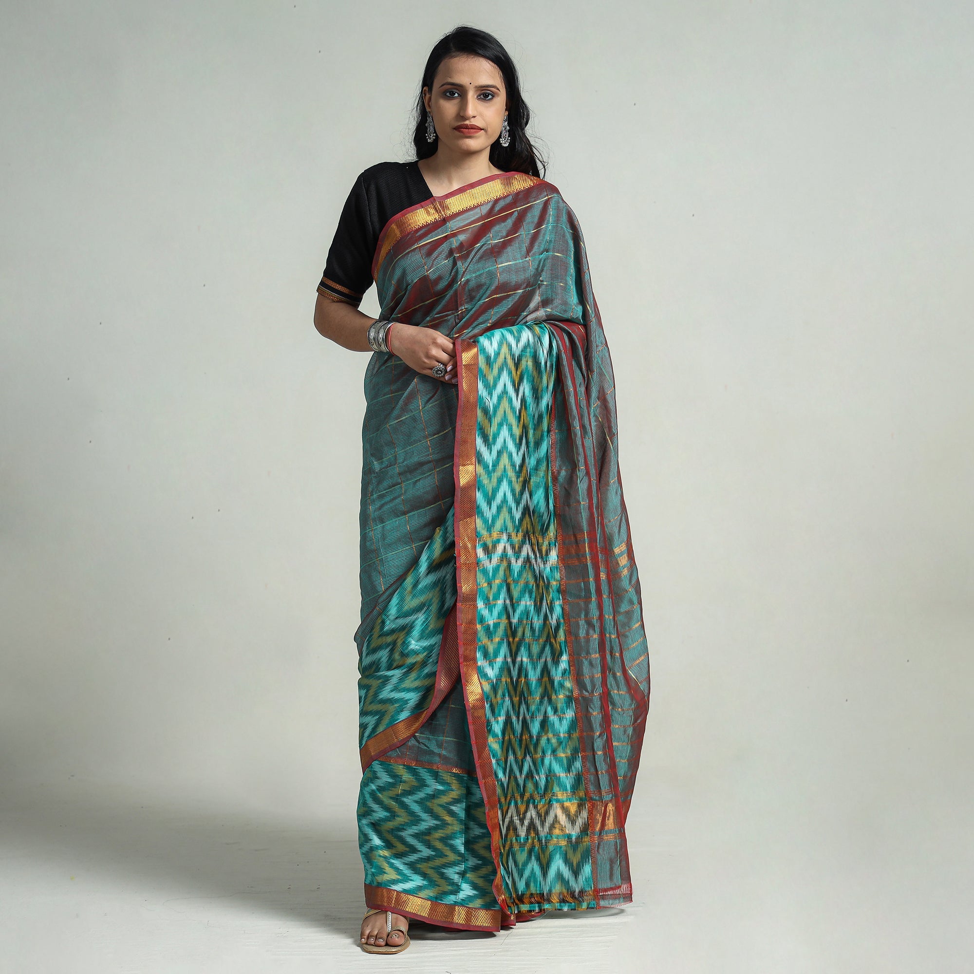 ITOKRI CRAFTS INITIATIVE Green - Mangalagiri Handloom Silk-Cotton Zari Checks Saree