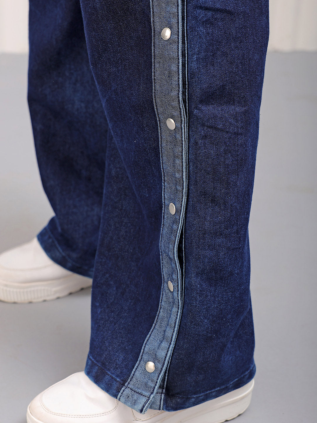 Freehand By The Indian Garage Co Women's Solid Flared High Rise Five Pocket Jeans - view 8
