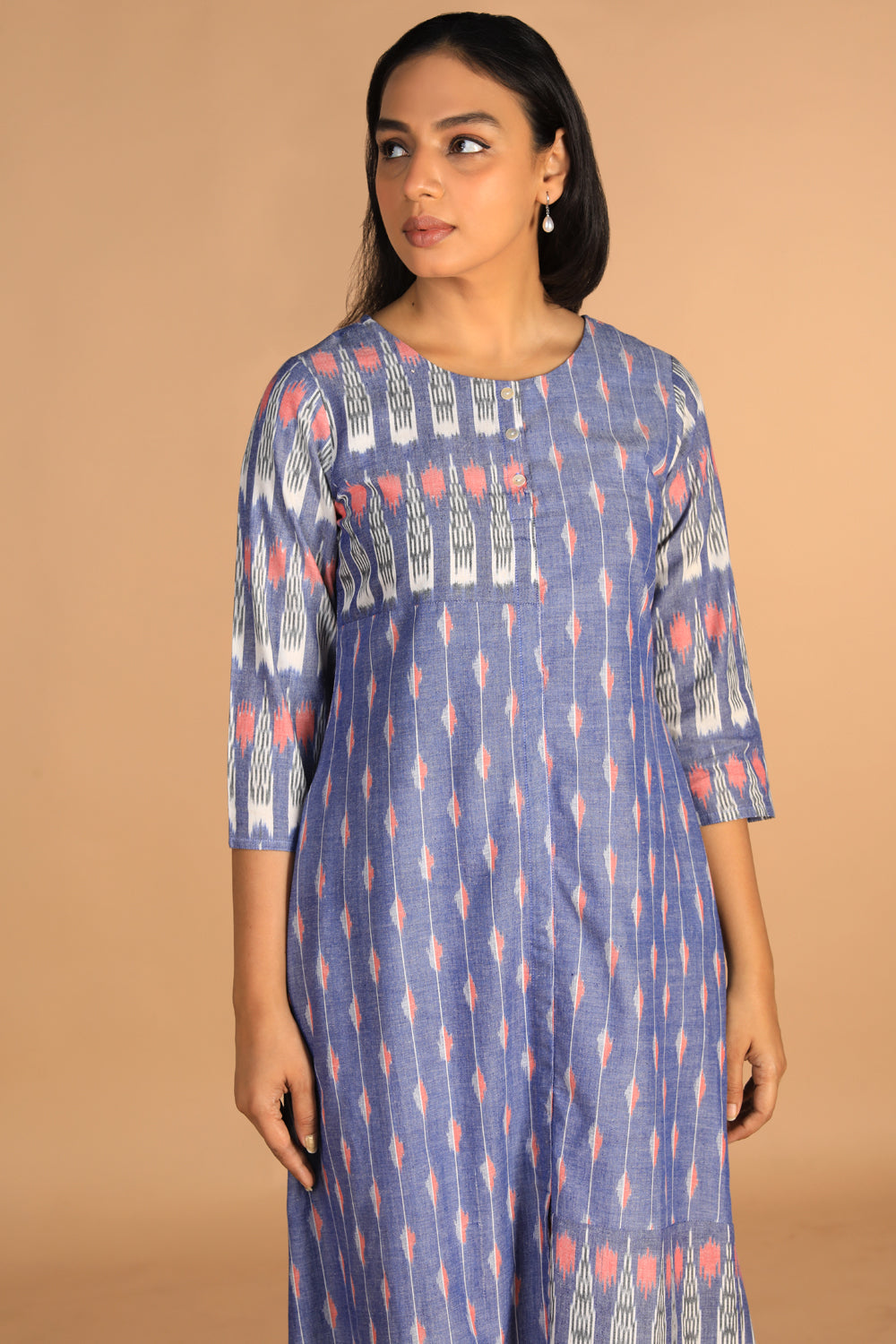 Kalanjali Ethnics Handwoven cotton pochampally Ikat kurti - view 4