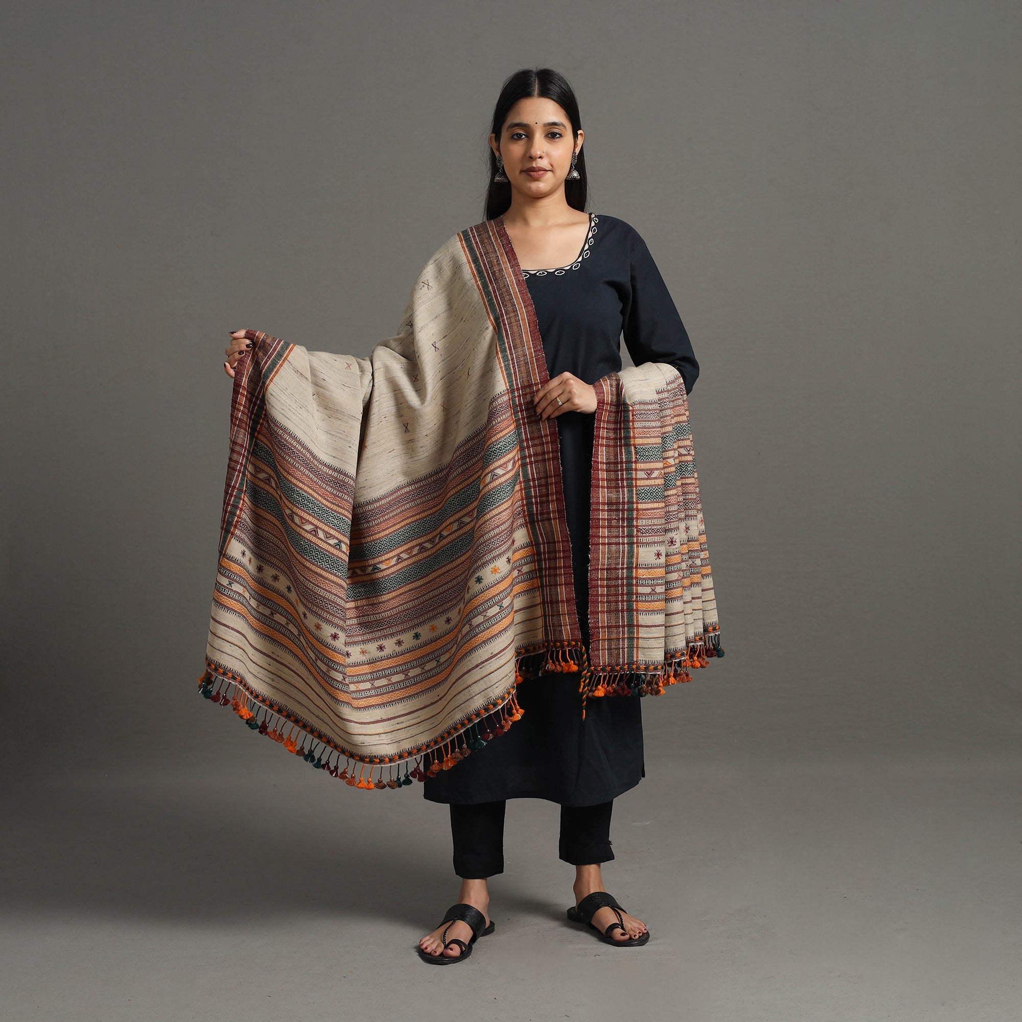 VANKAR BHIMJI KANJI Brown - Kutch Embroidery Handwoven Silk x Woolen Dhabla Shawl 37 - view 2