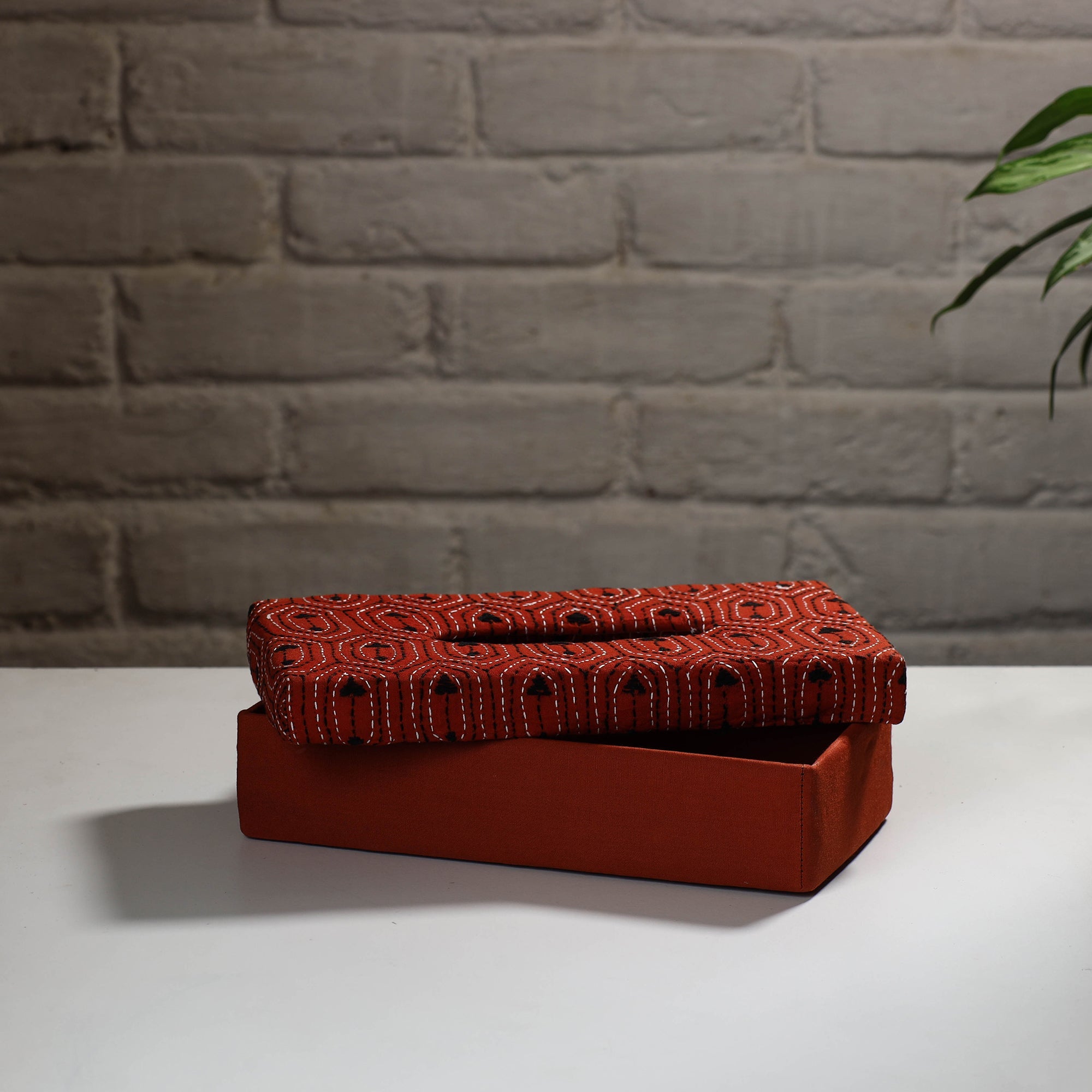 ASALKAAR Brown - Handcrafted Bengal Kantha Work Tissue Box 41 - view 2