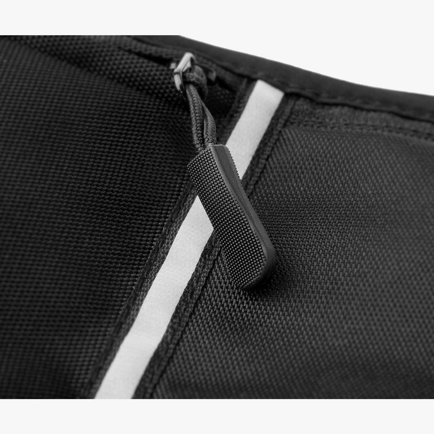 Accessories Dynamic Shield™ Running Waistpack | A710 - view 6