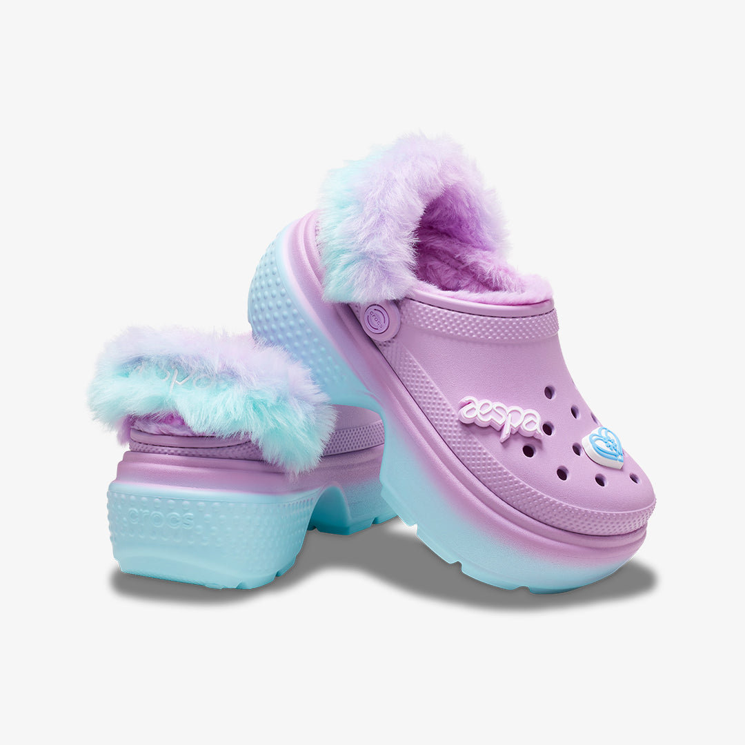 Crocs | X AESPA STOMP LINED CLOG { ICE BLUE