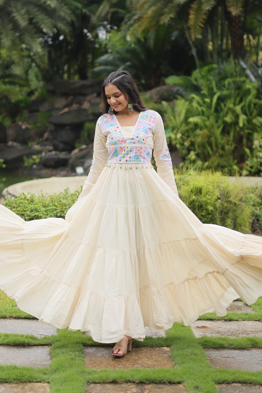 Clothsvilla White Kora Cotton Gown with Kutchi Gamthi Work and 4-Layer Frill Stitch - view 2