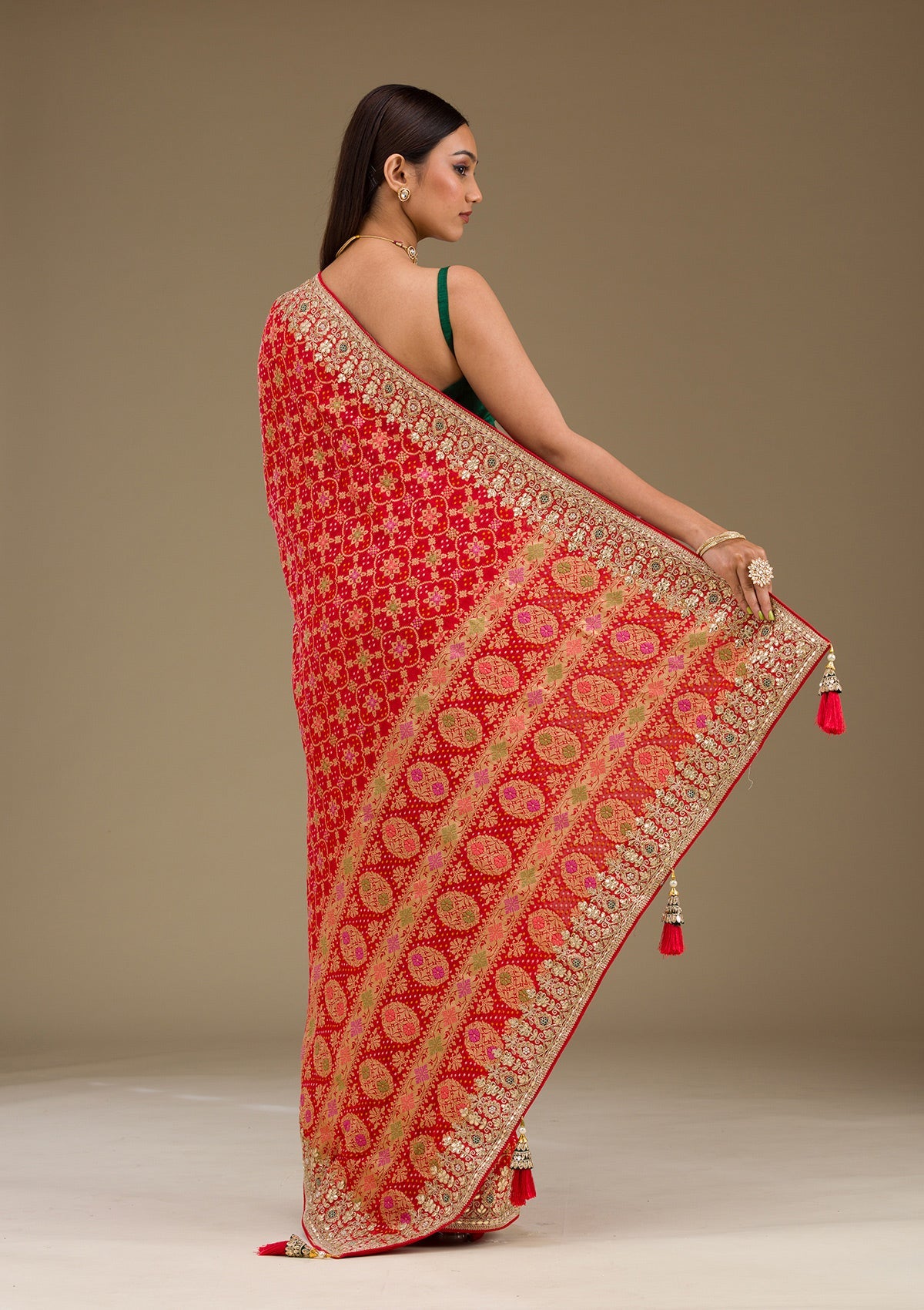 Koskii Red Gotapatti Chiffon Saree – Women's - view 2