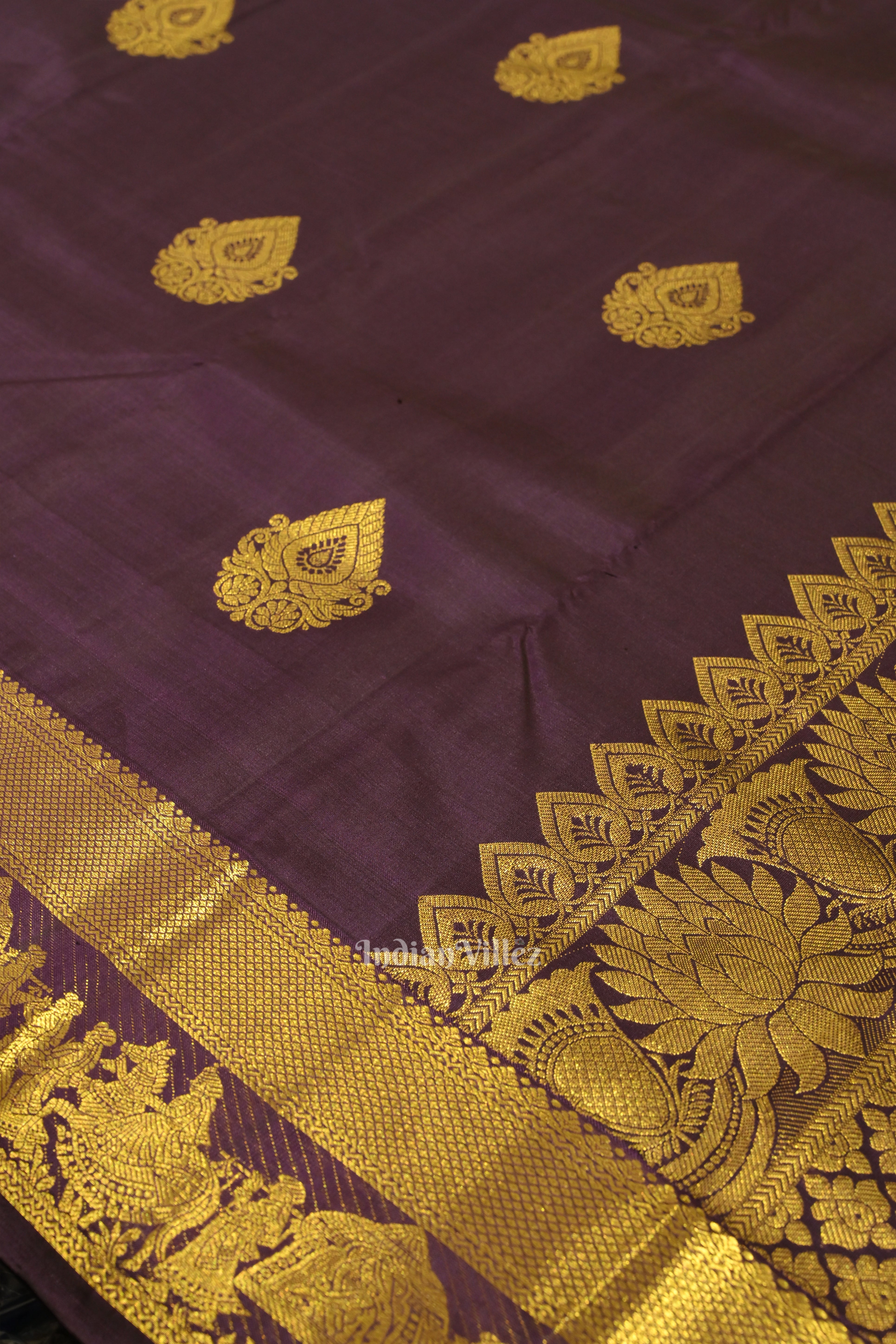 IndianVillèz Dark Purple Doli Barat Theme at Border Kanjivaram Silk Saree - view 3