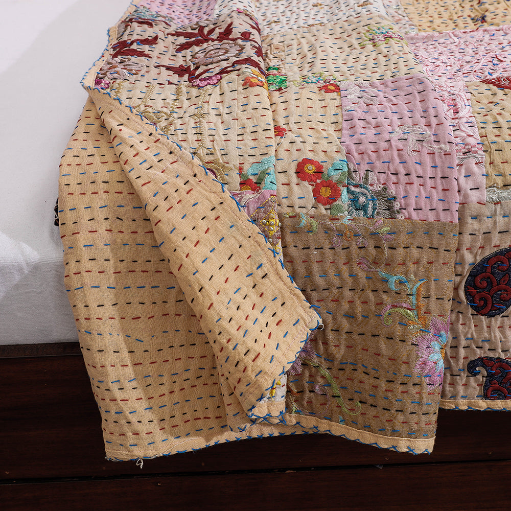HAVELI CHRONICLES Beige - Khambadiya Patchwork Patola Silk Cotton Quilt / Gudri / Blanket - view 2
