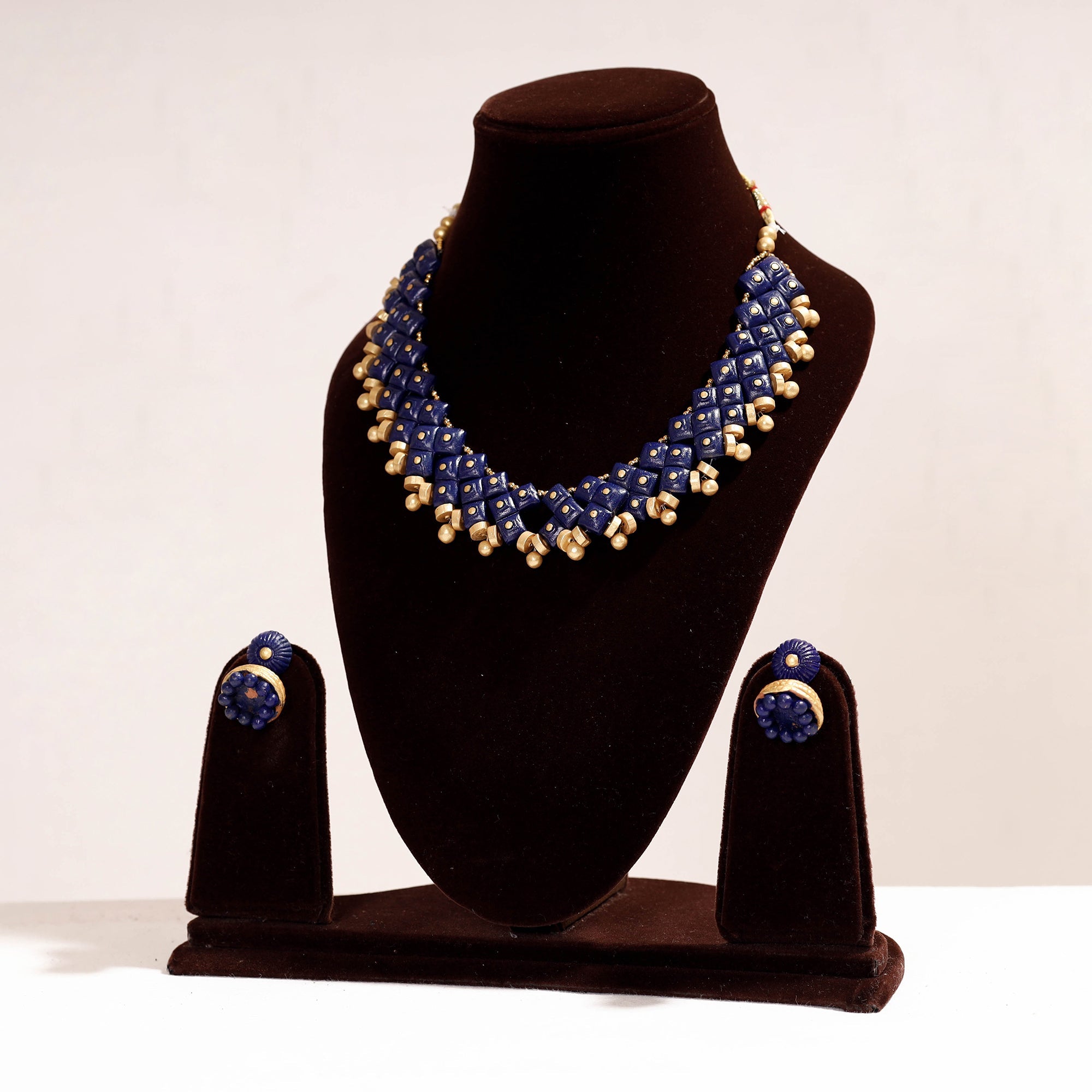 KHUSHBASH - HAPPY LOOM OF EAST Bishnupur Handpainted Terracotta Necklace Set