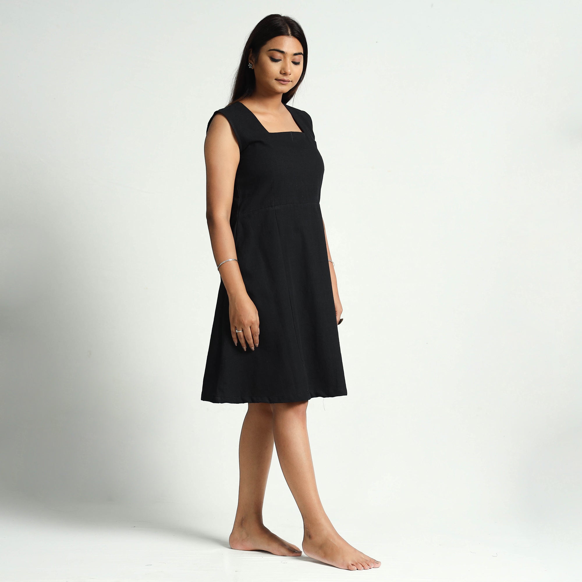 ITOKRI CASUALS Black - Plain Handloom Cotton Dress - view 3