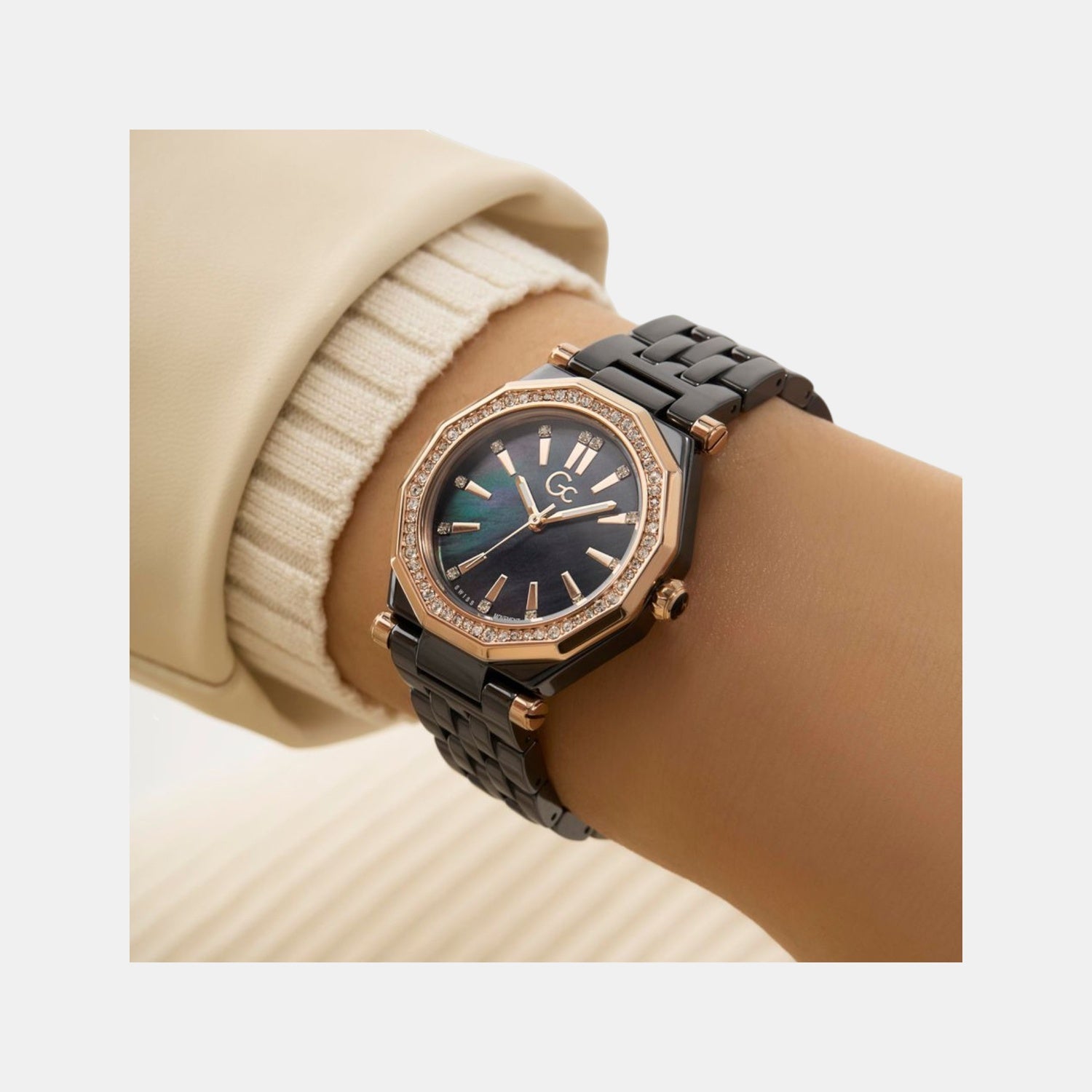 Gc Gleam Women Quartz Black Dial Multi-Function Ceramic Watch Z59002L2 - view 3