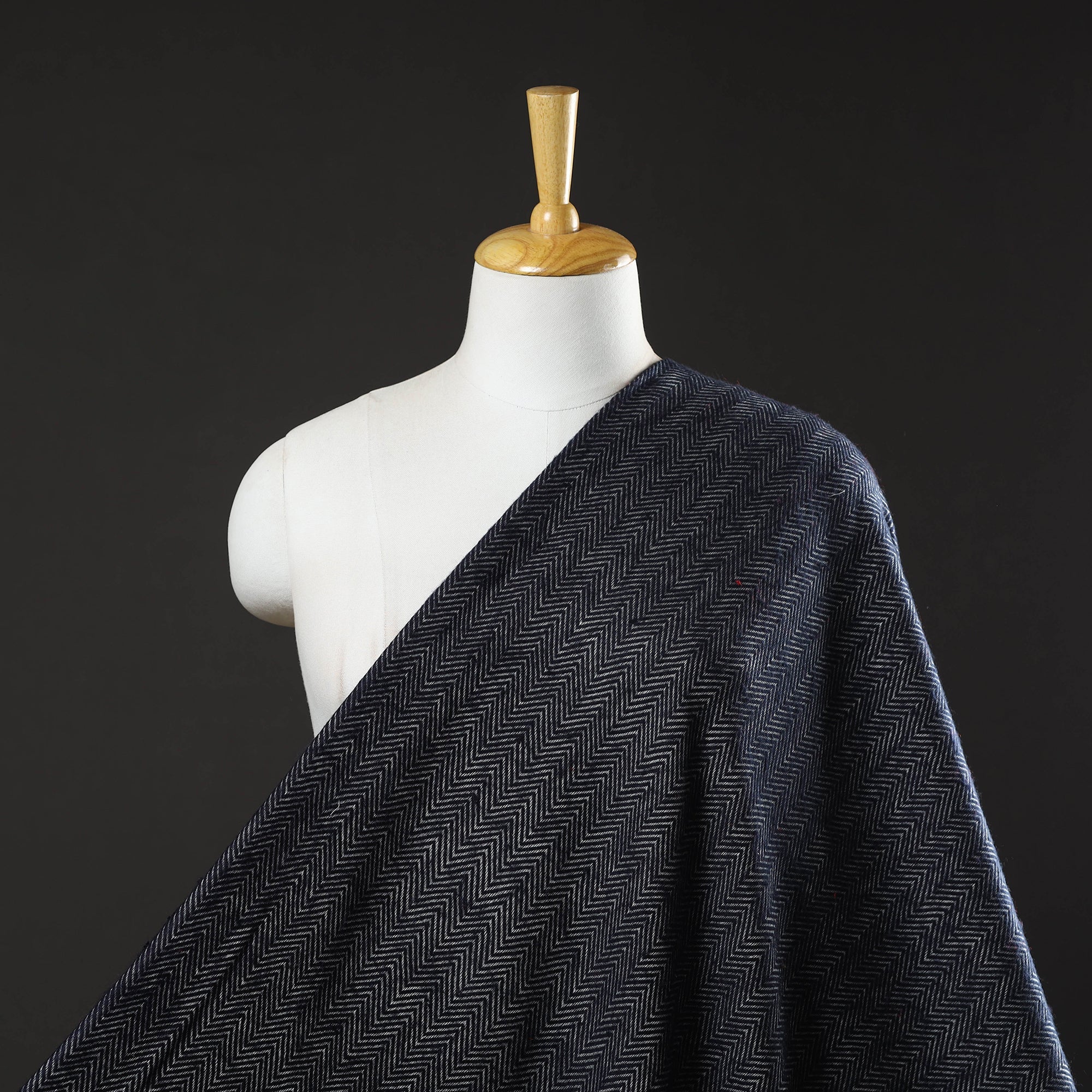 ITOKRI CRAFTS INITIATIVE Black - Acrylic Fine Wool Fabric 35 - view 2