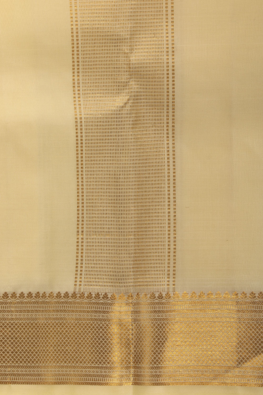 Kalanjali Kanchi Silk Ivory Cream Traditional Dhoti With Kanduva (8 X 4) - view 4